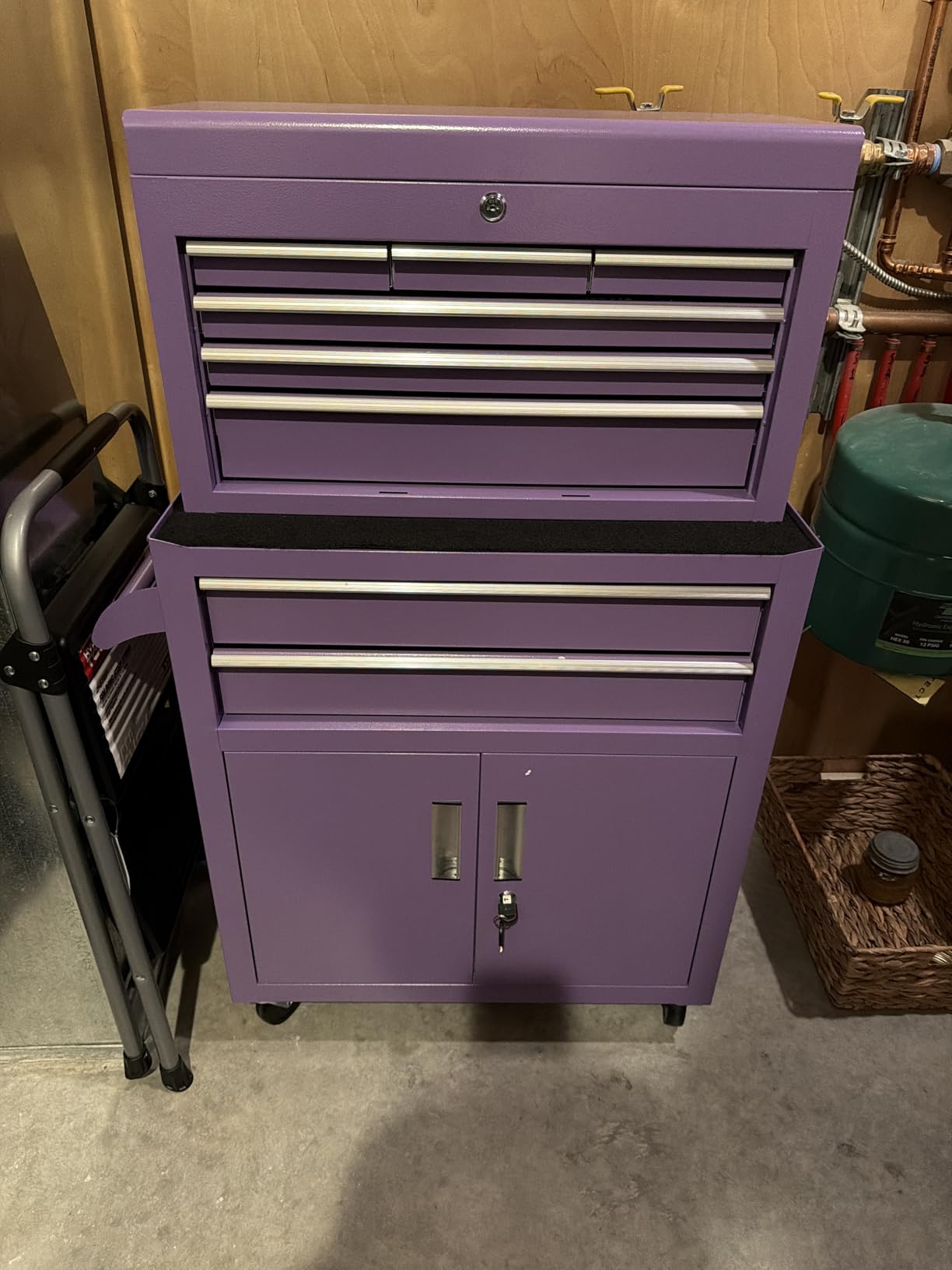 INTERGREAT 8-Drawers Rolling Tool Chest, Assembled Tool Chest with Wheels, Detachable Top Tool Box, Tool Cabinet for Repair Room,Warehouse, Rolling Tool Box with Hooks,Tray Divider,Liners(Black) customer photo 1