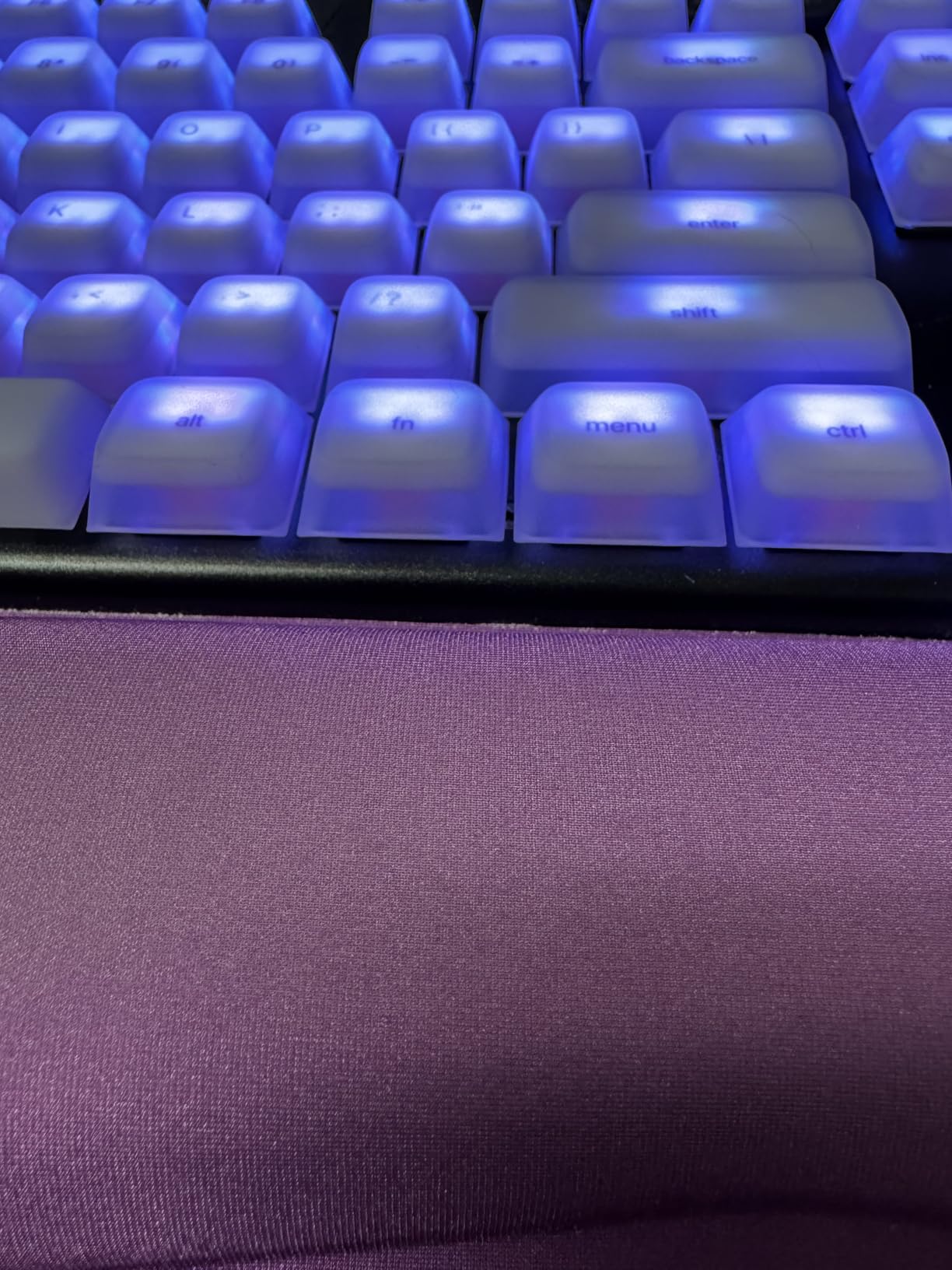 EPOMAKER AegisSil Keycap Set, Silicone Material, Cherry Profile, 113 Keys, 65%/75%/96%/Full Size, Custom Keyboard Keycaps Set for Cherry MX, Kailh, Outemu, Gateron Mechanical Gaming Keyboard (Blue) customer photo 1