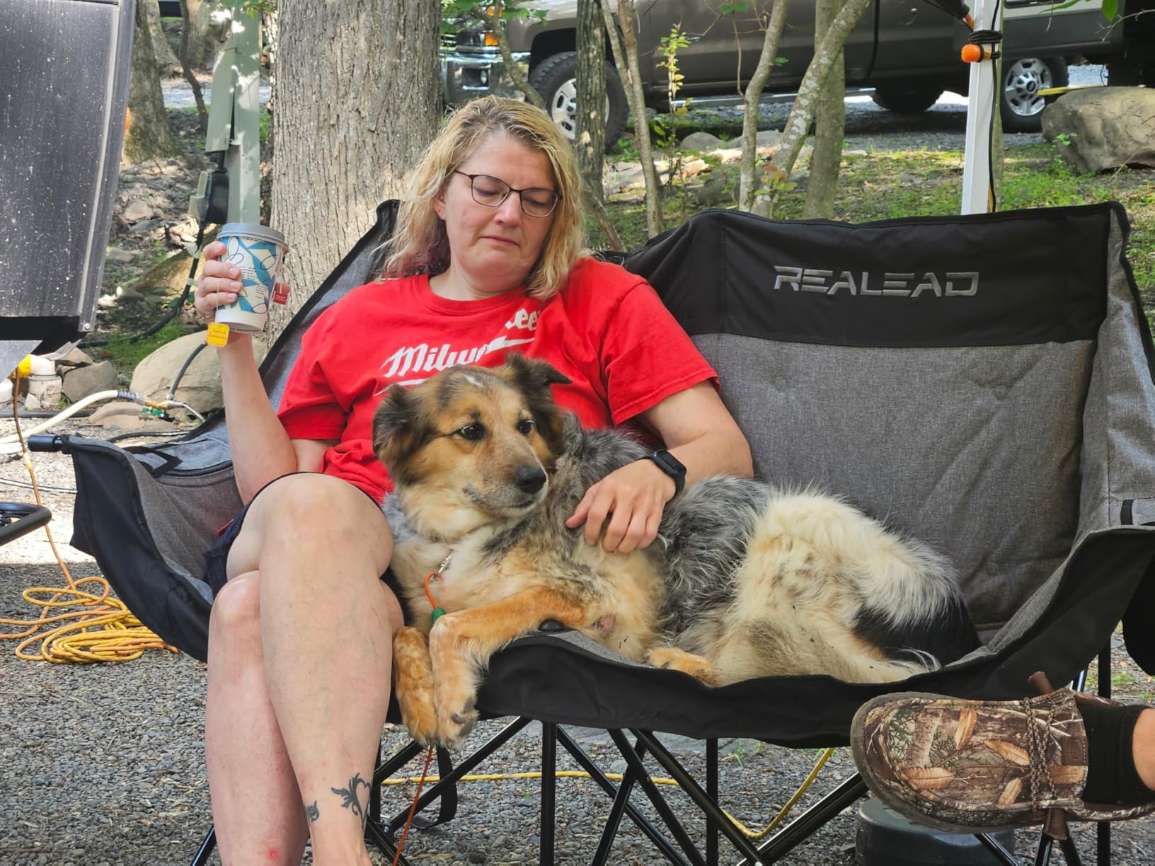 REALEAD Heated Double Camping Chair - Heated Loveseat Camping Chairs for Adults with 3 Heat Levels and 4 Heating Zones - Oversized Heated Chairs Outdoor Sports Supports 650 lbs Battery NOT Included customer photo 2