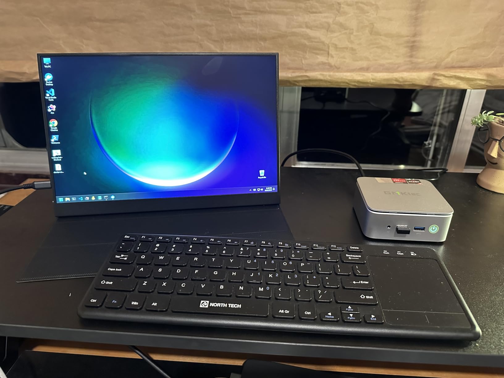 GMKtec Mini PC Ryzen 5 3500U (Beats N150/N97), 16GB RAM 512 SSD, 2.5GbE LAN Desktop Computer Office Home Business HTPC Proxmox, Triple 4K Display, HDMI 2.1, WiFi, BT, USB-C, DP customer photo 2