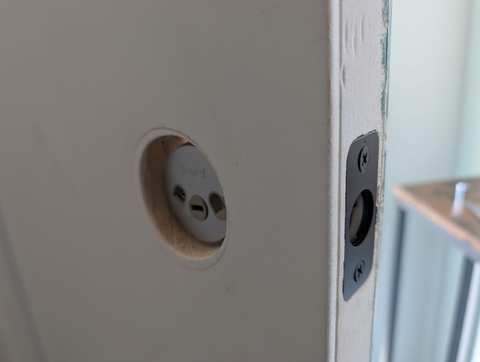 Level Lock Pro - World's Smallest, Fastest, Innovative Smart Lock - Matter-Over-Thread Deadbolt Plus Apple Home Key - Keyless & Remote Access via Apple, Alexa, Google Home, SmartThings (Satin Nickel) customer photo 2