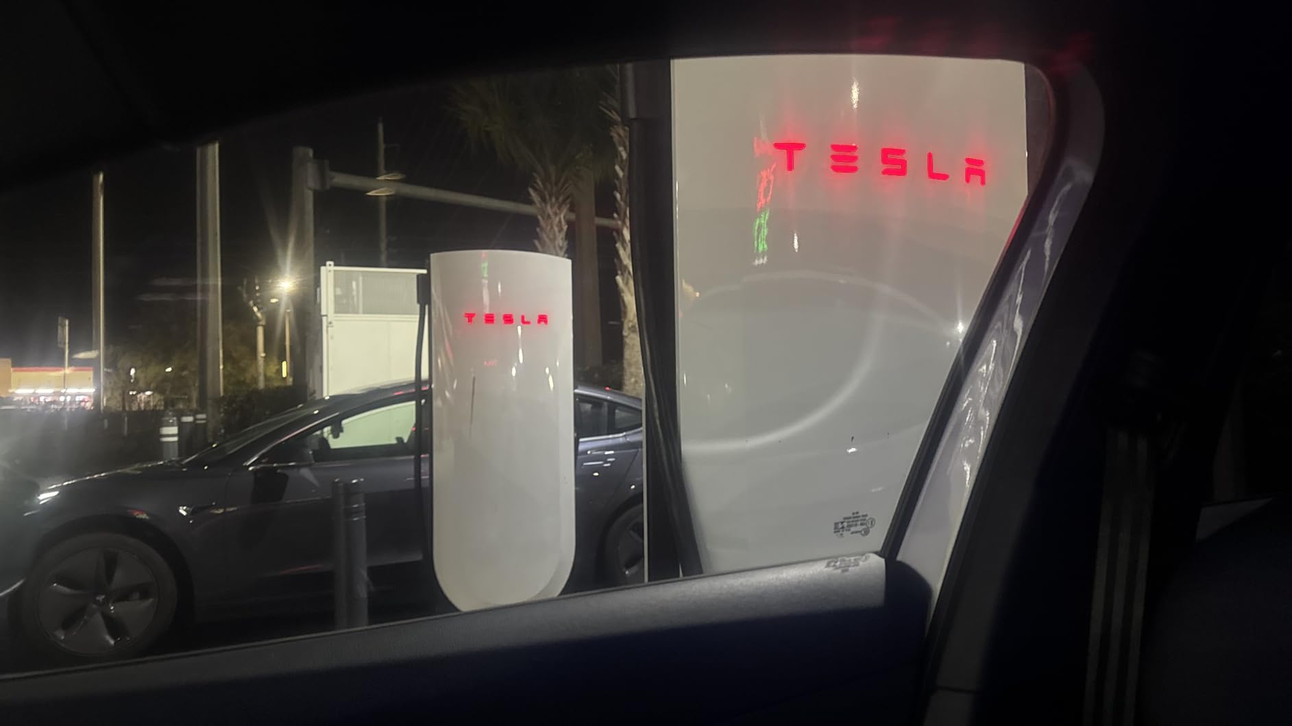 for NACS to CCS1 Charger Adapter, Max 500A 1000V Fast Charge NACS to CCS Adapter, CCS1 Electric Vehicle Charging Compatible with Tesla Superchargers - UL 2252 customer photo 1