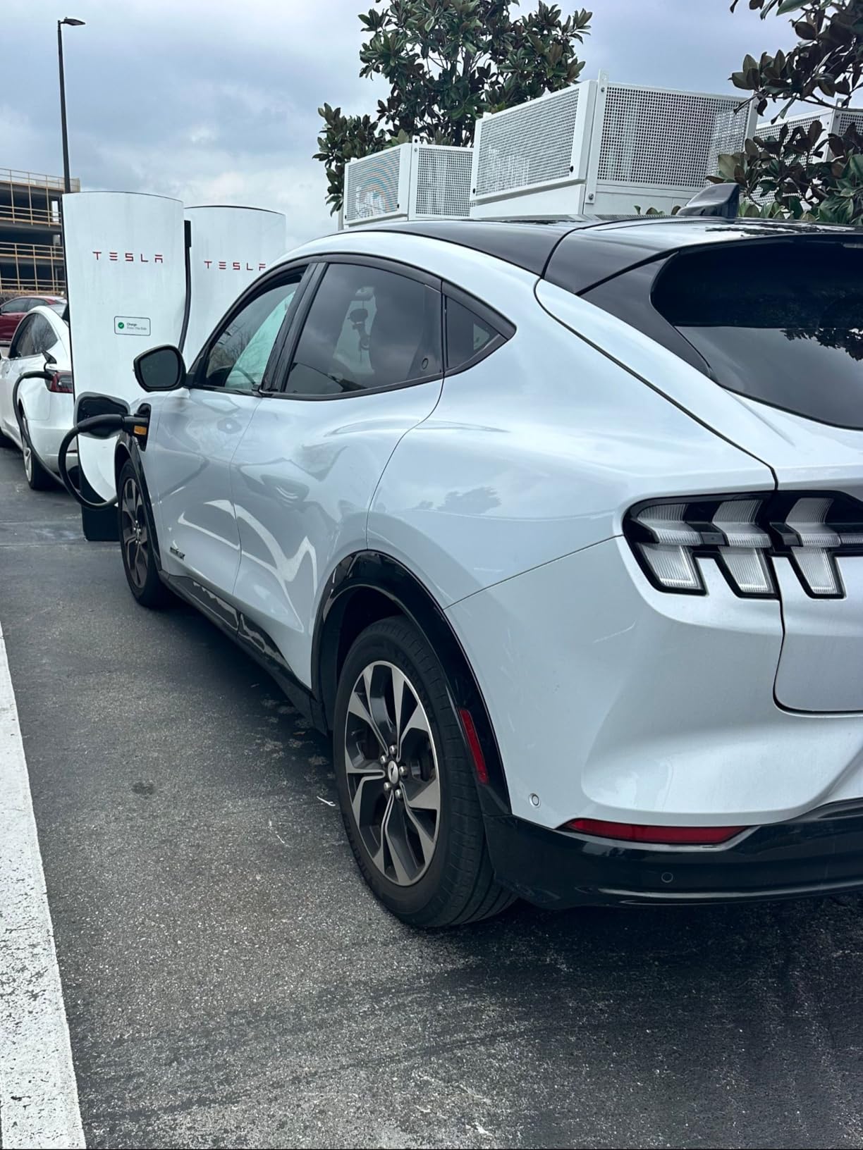 for NACS to CCS1 Charger Adapter, Max 500A 1000V Fast Charge NACS to CCS Adapter, CCS1 Electric Vehicle Charging Compatible with Tesla Superchargers - UL 2252 customer photo 2