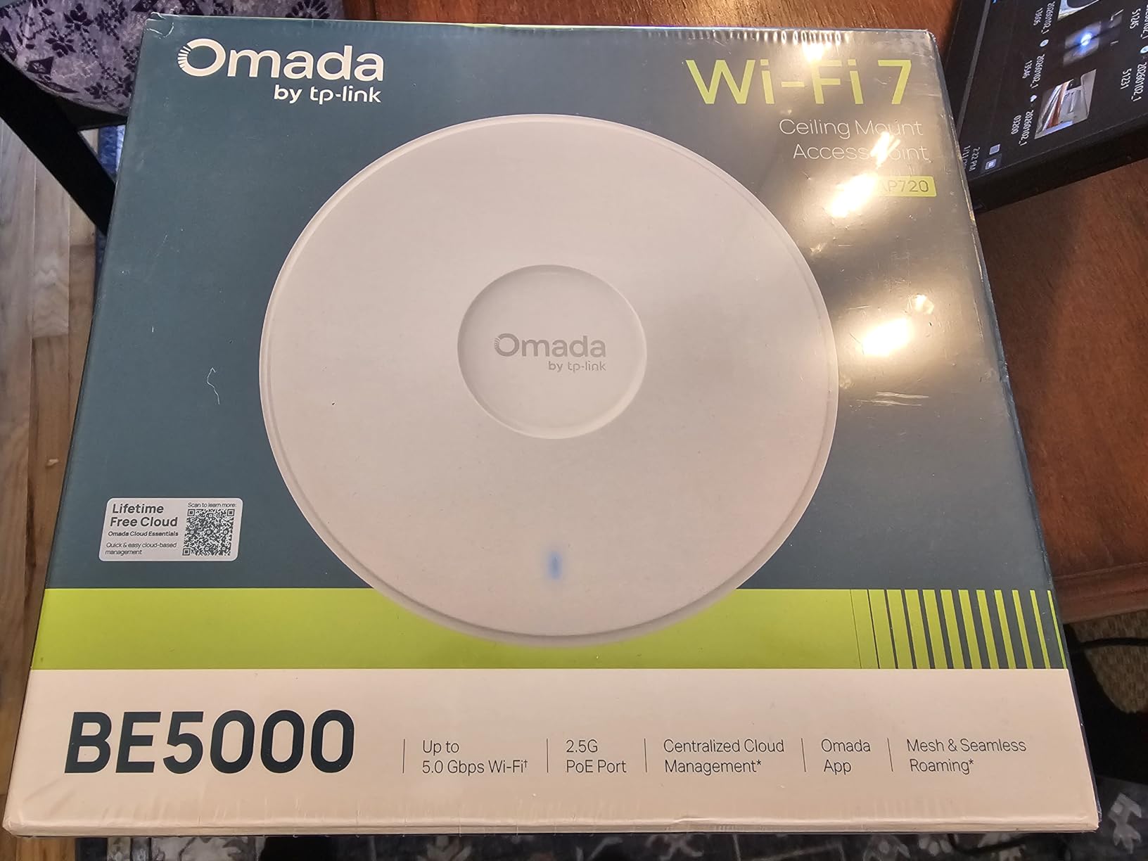 TP-Link Omada WiFi 7 Wireless Access Point - BE5000 Dual Band, 2.5G Port, PoE+ or DC Powered, DC Adapter Included, 5yr Warranty, Captive Portal, Mesh, WPA3, Roaming, Business WiFi Experience(EAP720) customer photo 1