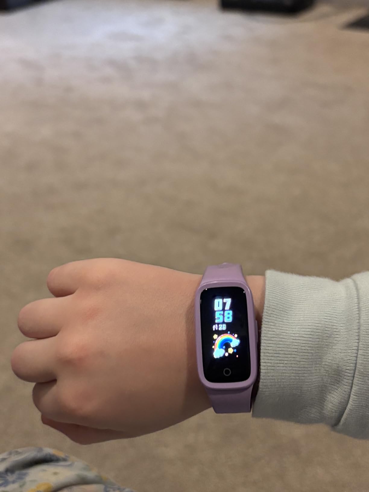 BIGGERFIVE Vigor 3 Kids Fitness Tracker Watch, AMOLED Screen, No App No Phone Needed customer photo 1