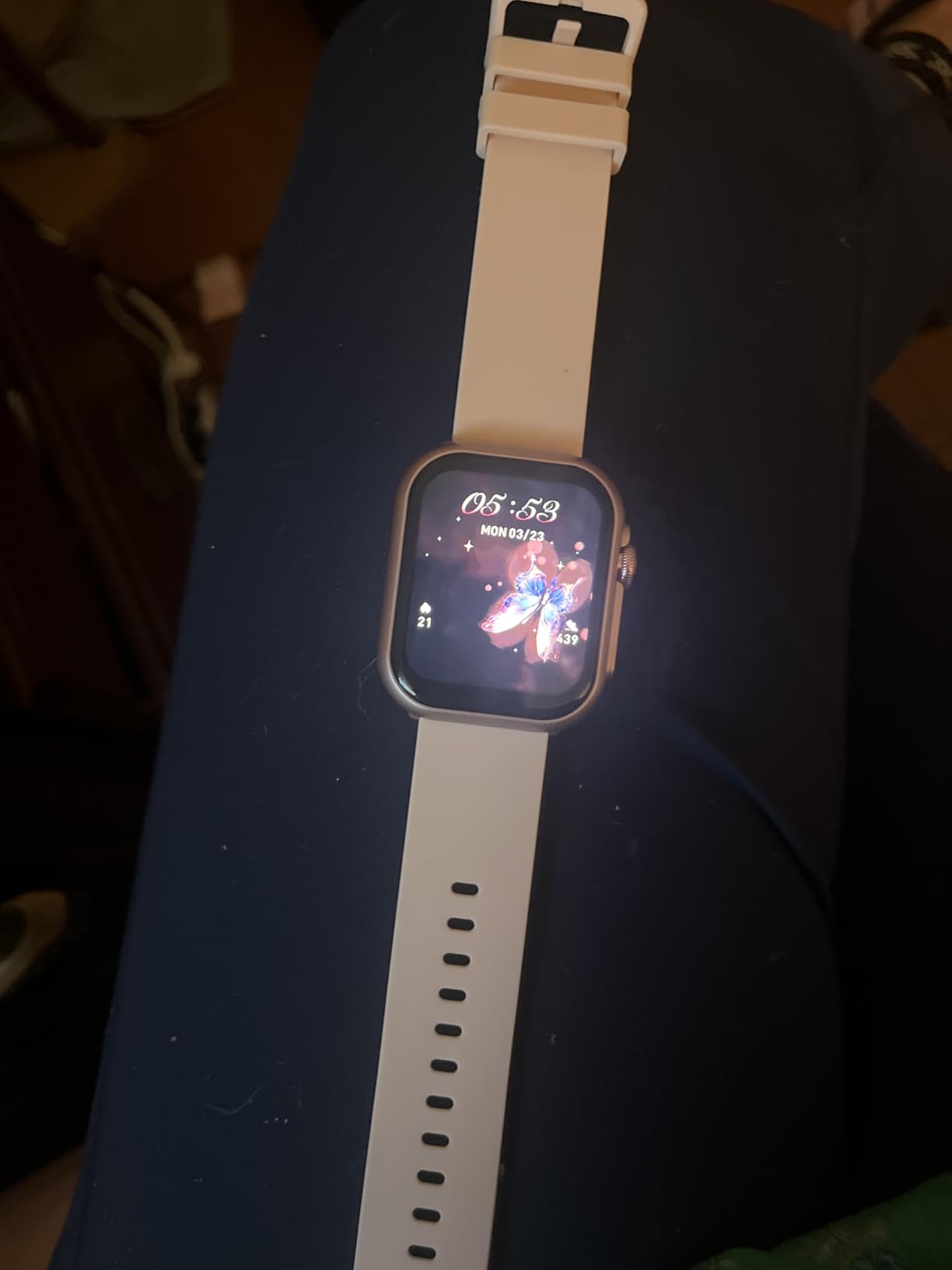 Smart Watch for Women Men Fitness: 1.85