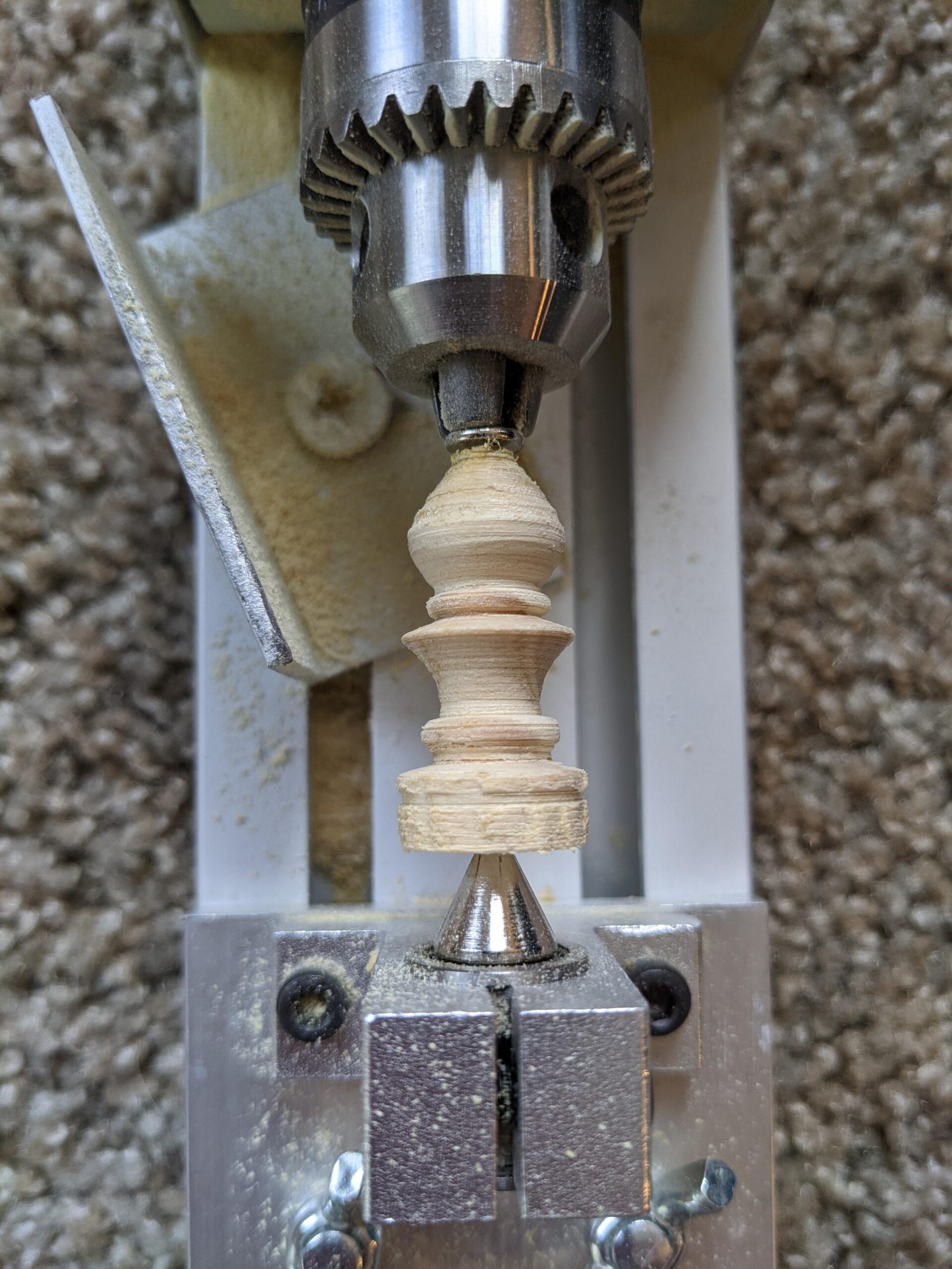 Compact Benchtop Wood Lathe, Mini Wood Turning Lathe with Variable Speed Control, 580W, 100-5000r/min customer photo 1