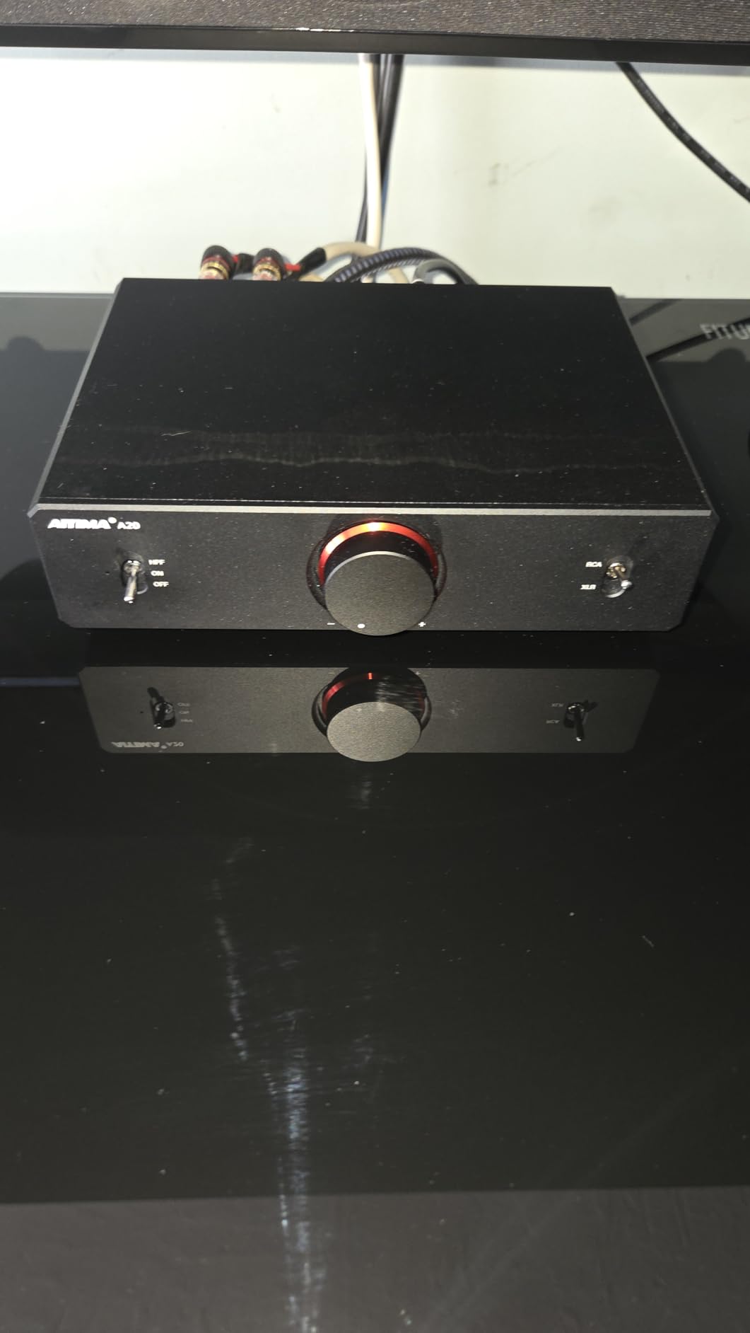 AIYIMA A20 2.1 Channel Power Amplifier, 300Wx2 HiFi Fully Balanced Stereo Amp with Adjustable HPF&Sub Out, PFFB+TPA3255 Class D Amp, XLR/RCA Inputs, 12V Trigger&Bypass Functions customer photo 1