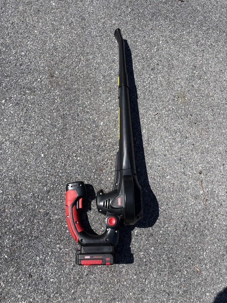 MZK Cordless Leaf Blower, 20V Battery Powered Electric Blower for Lawn Care, Electric Lightweight Leaf Blower for Blowing Leaves, Patio Cleaning and Dust (2 * 2Ah Battery & Charger Included), LF40D13 customer photo 1