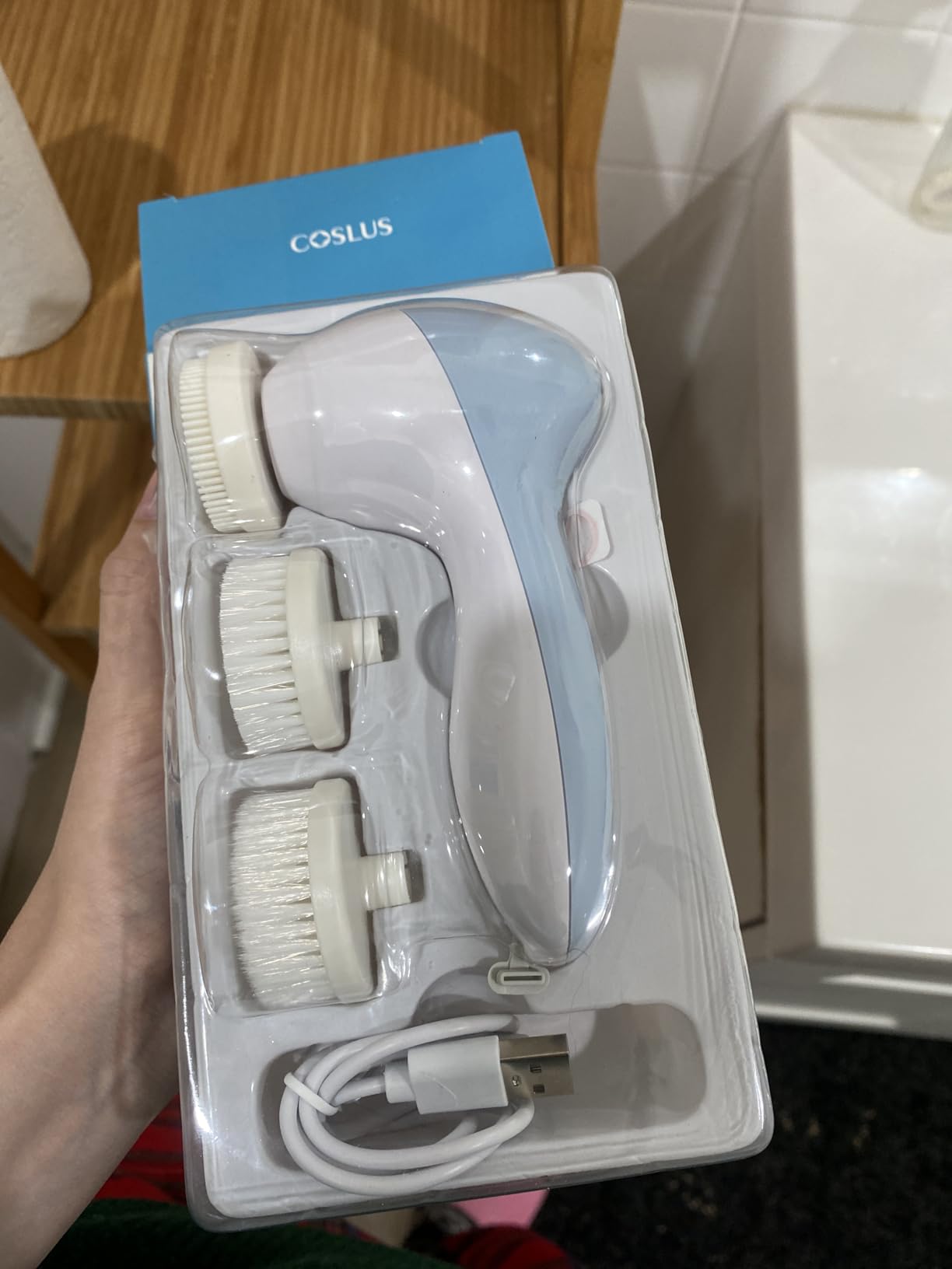 COSLUS FBX04 Powered Facial Cleansing Brush: Rechargeable Electric Face Cleanser for Sensitive & Acne-Prone Skin, 3 Brush Heads, 3 Speeds, 2-Direction Rotation, for Men Women IPX7, Deep Cleaning Blue customer photo 1