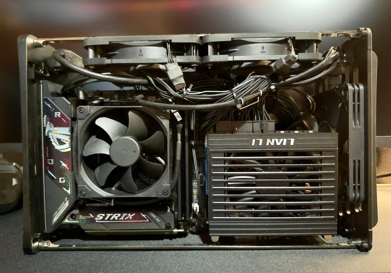 Lian Li SP1000P Platinum 1000W SFX Form Factor Power Supply with 12V-2x6 Connectors - ATX 3.1 & PCIE 5.1 Compliant - Low-Noise - Fully Modular - 105°C Capacitors - 10 Year Warranty - Black (SP1000P.B) customer photo 1