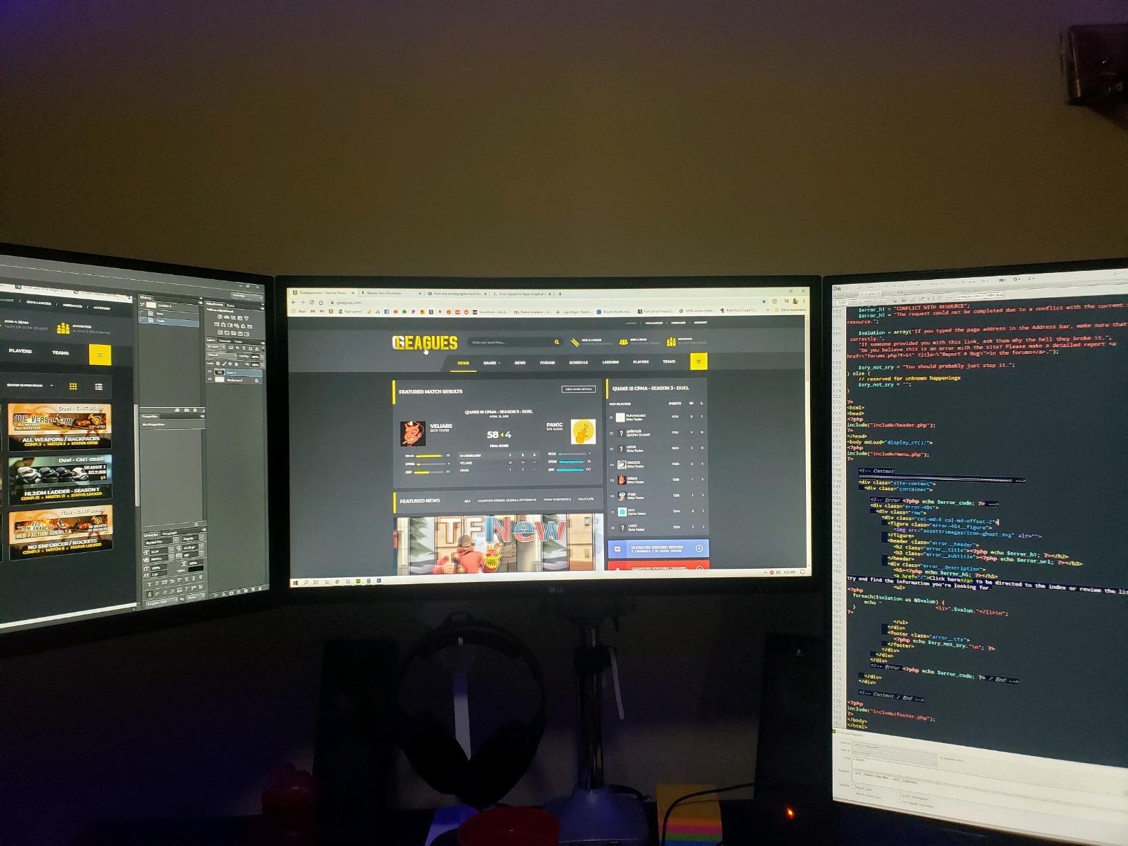 Mount-It! Triple Monitor Mount, 3 Monitor Desk Mount with Gas Spring Arms, Fits 13-32 Inch Screens up to 17.6 lbs per Arm, VESA 75 & 100, Clamp or Grommet Base, USB-A & C Ports customer photo 2