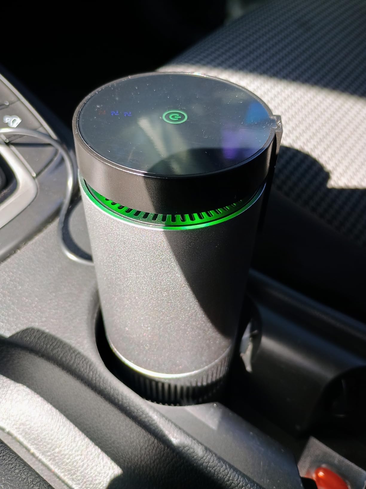 Vehicle-Mounted Car Air Purifier, Silver, Multi-Layer Filter Element, Compact Cup Holder Design customer photo 2