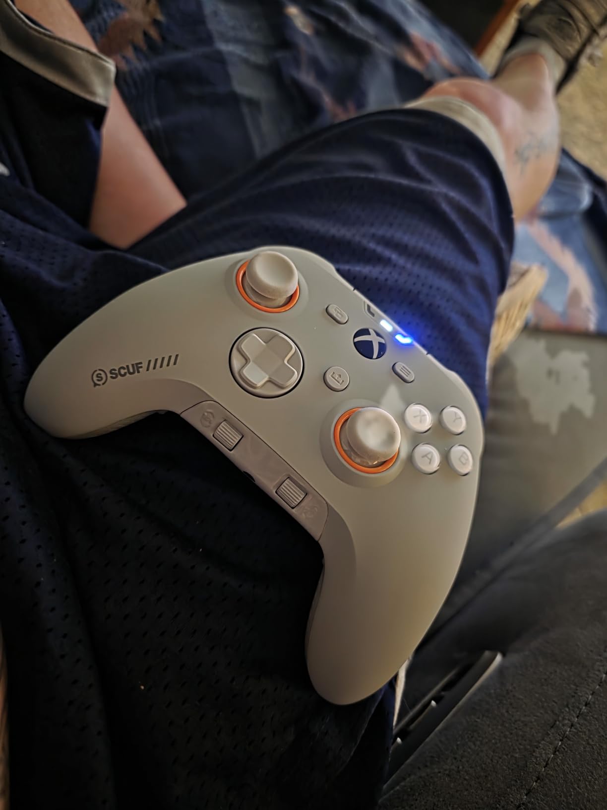 SCUF VALOR PRO Wireless Performance Xbox Controller - Customizable Back Paddles, Instant Triggers, Endurance TMR Thumbsticks, Audio Controls, Xbox Series X|S, Xbox One, Windows PC - Black customer photo 1