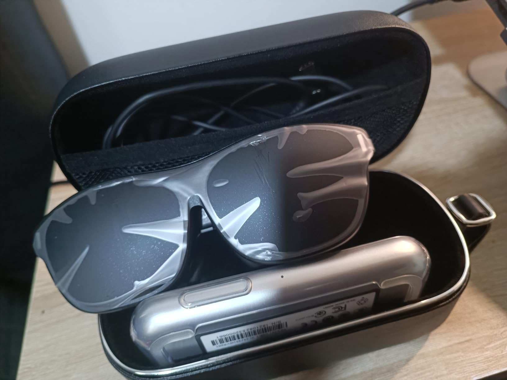 Rokid AR Spatial Video Glasses with 3-Screen Display, Max2 Black AR Glasses & Station2 Spatial Computer customer photo 1