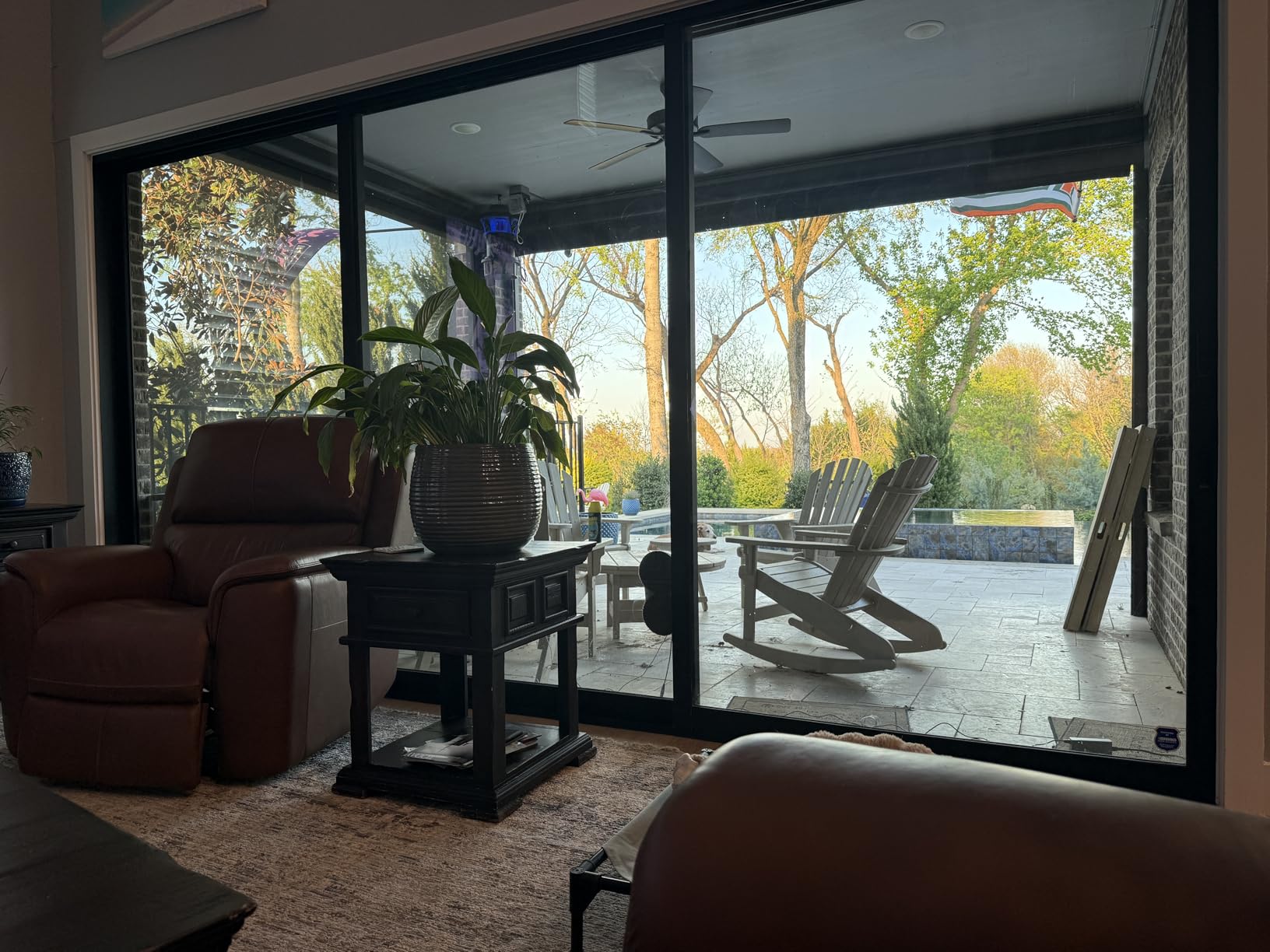 KKI Window Cleaning Robot, Automatic Window Cleaner Robot, AC Power, Dual Spray, Max 3200Pa, AI Path Planning & Edge Detection, for High-Rise Windows, Glass, Door, 10x Cloths, X3 customer photo 1