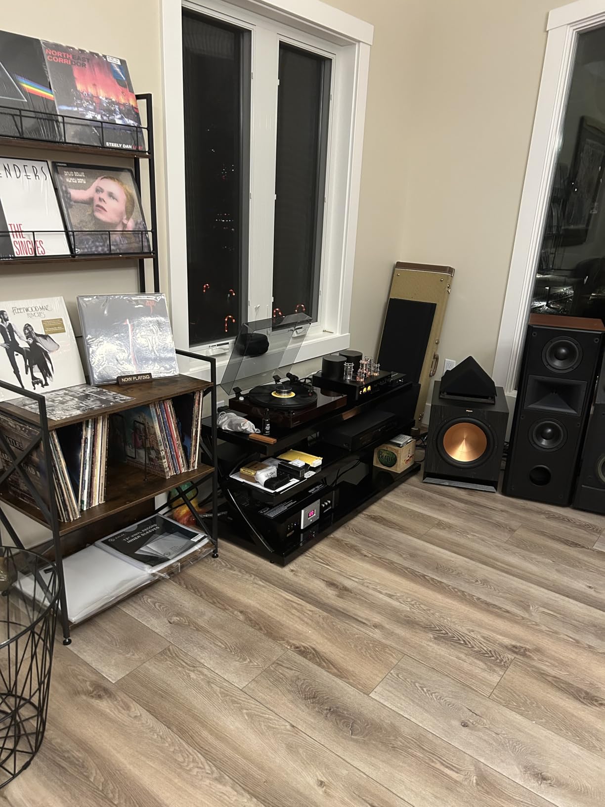 Record Player Stand with Power Outlet, 5-Tier Vinyl Record Storage Rack with Turntable Stand, LP Album Organizer & Display Rack, Media Storage Cabinet for Living Room Bedroom Music Corner customer photo 2