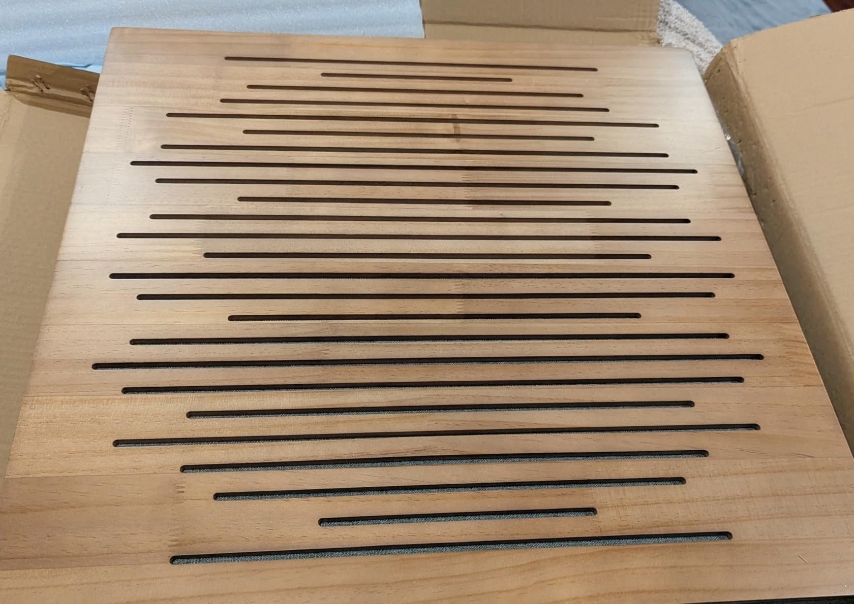 Wood Sound Acoustic Absorber Diffuser Panel 23.6×23.6×3.2 inches Combine Diffusion and Absorption for Music Studio Wall and Ceiling (1D) customer photo 2