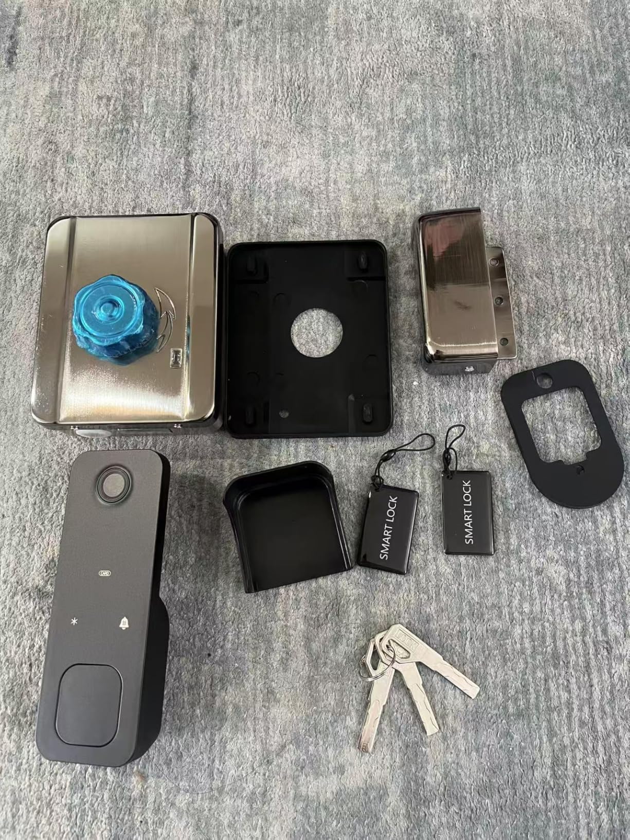 Smart Gate Lock, Electronic Gate Locks for Outdoor Fence, Keyless Smart Rim Lock, Electric Sided Keypad Locks with App Control, IC Card, Keys Touchscreen Perfect for Fence and Outdoor (Black) customer photo 2