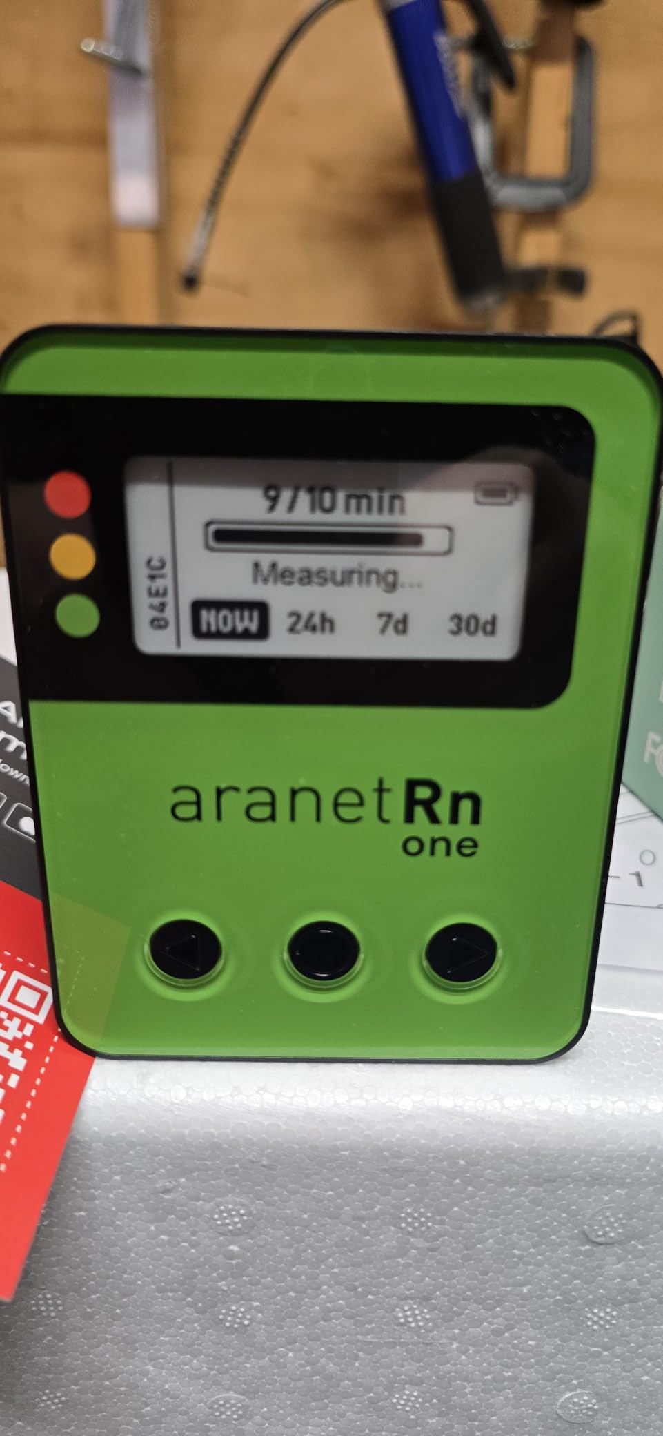 Radon One - Fast Home Radon Gas Detector with 10-Minute Response, E-Ink Display, Battery Powered, Portable Real-Time Radon Monitor for Basements & Indoor Air Monitoring (White) customer photo 1