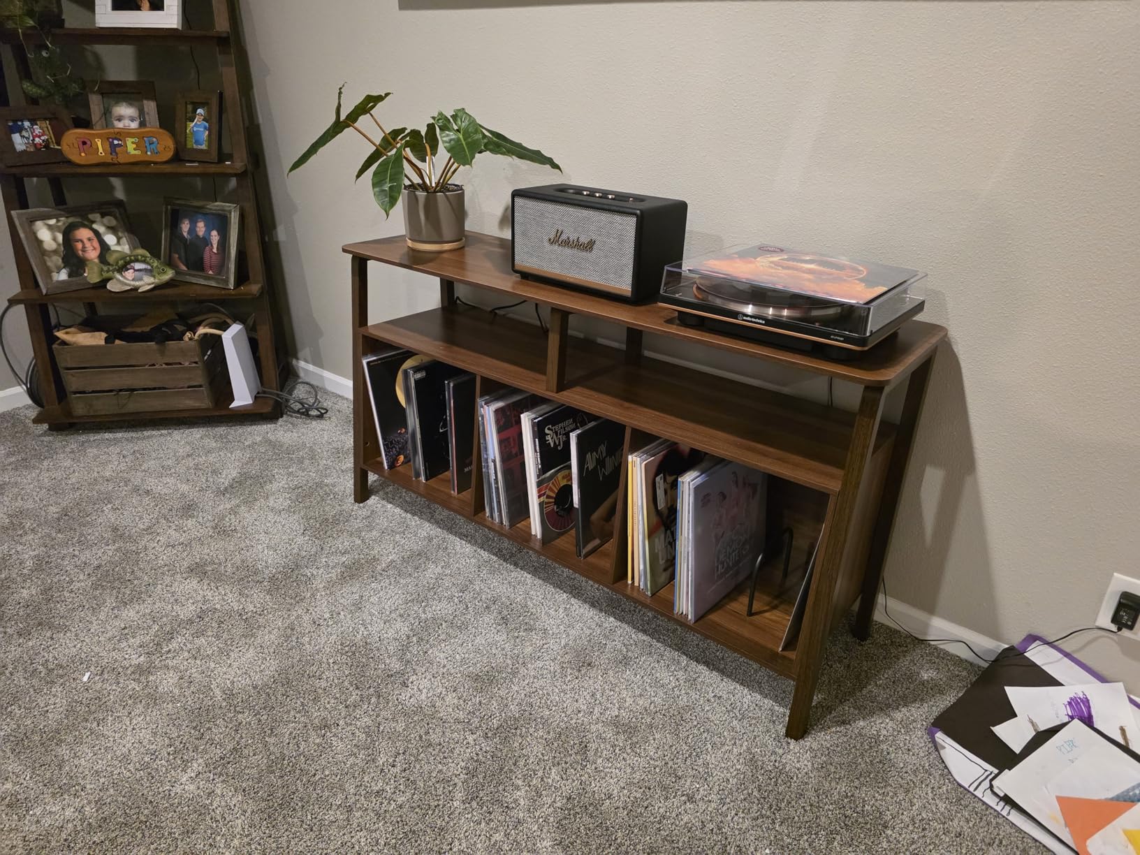 Large Record Player Stand, Mid Century Turntable Stand Table with Open Storage Holds up to 450 Albums, Vinyl Record Storage Display Shelf, 55.12'' Walnut customer photo 2