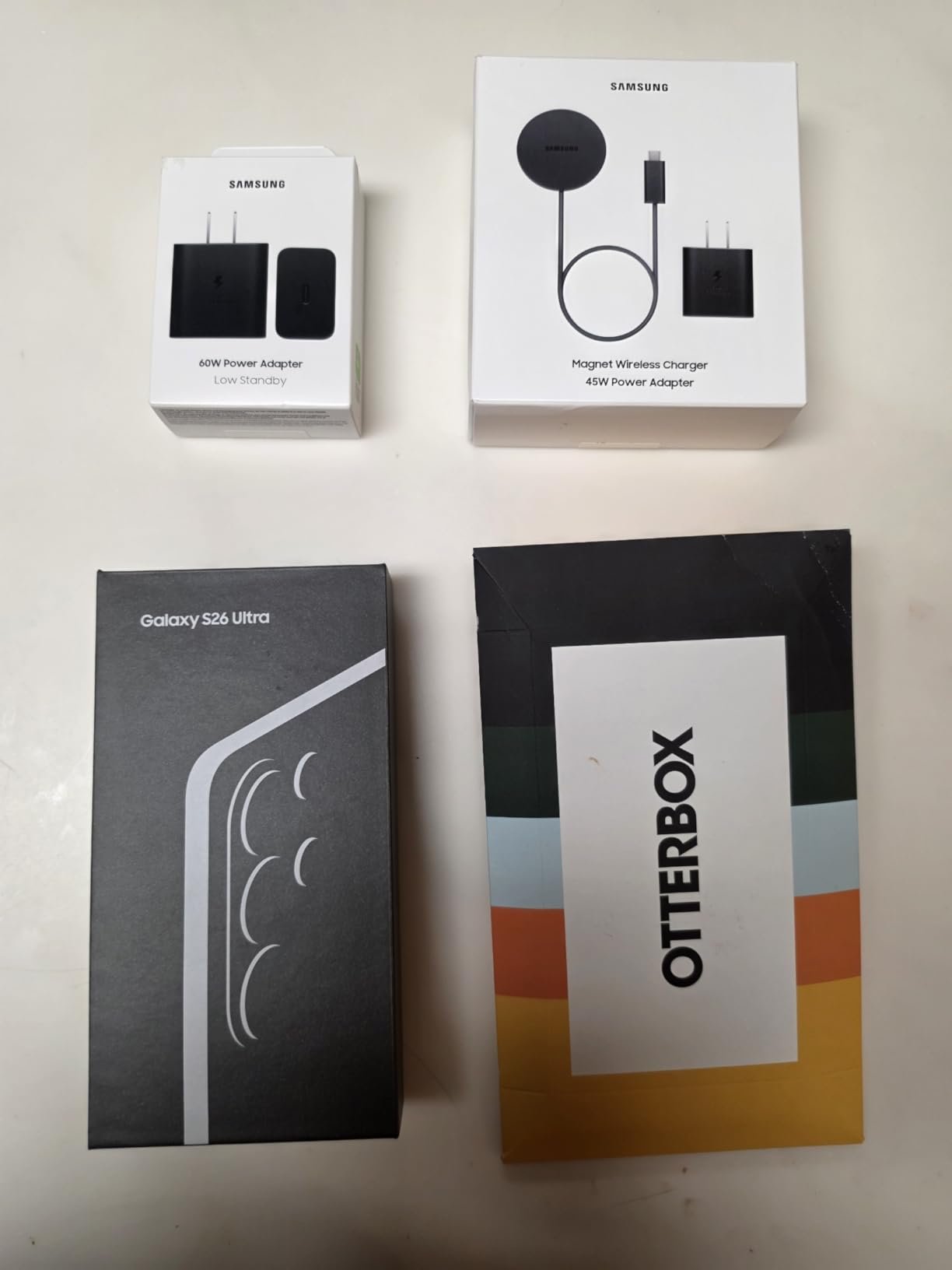 Samsung Galaxy S26, Unlocked Android Smartphone, 256GB, Powerful Processor, Galaxy AI, Immersive Viewing, Durable Battery, 2026, US 1 Year Warranty, White customer photo 1