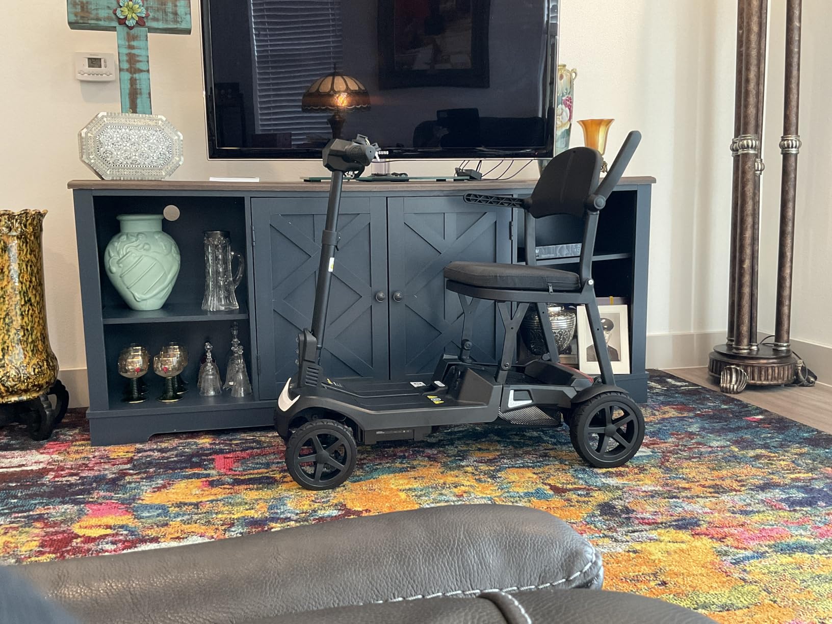 37.5lb Lightweight Mobility Scooter for Seniors & Adults - Cruise & Airline Approved, Removable Lithium Battery, Foldable Portable Travel Motorized Scooter, No Assembly Needed customer photo 2