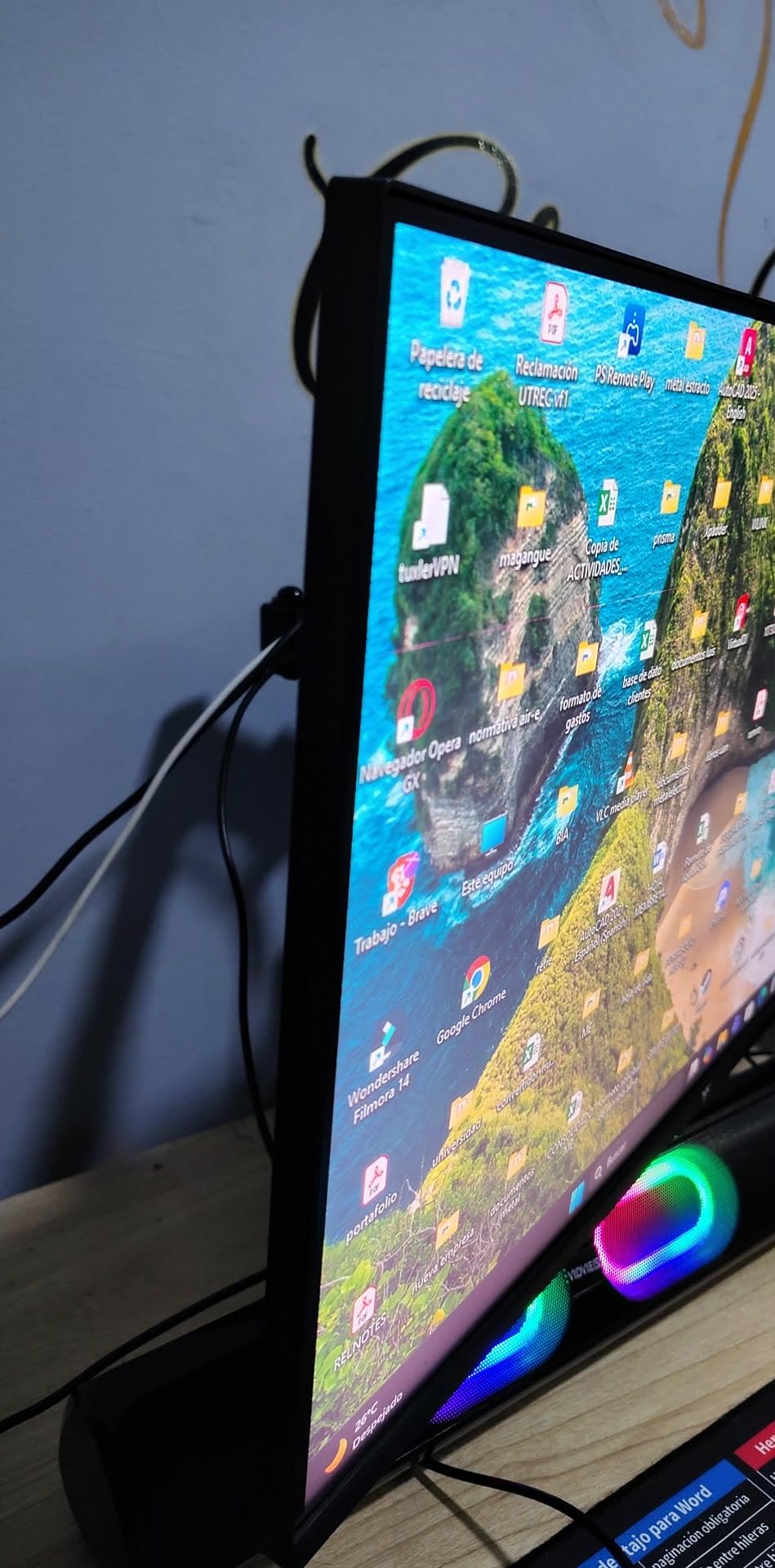 KTC 27 Inch 4K Gaming Monitor, UHD 3840x2160 160Hz Compute Monitor, Fast IPS Panel, Adaptive Sync, HDMI DisplayPort, HDR400, Height Pivot Swivel Tilt Adjustable Vertical Monitor, U27T6 customer photo 2