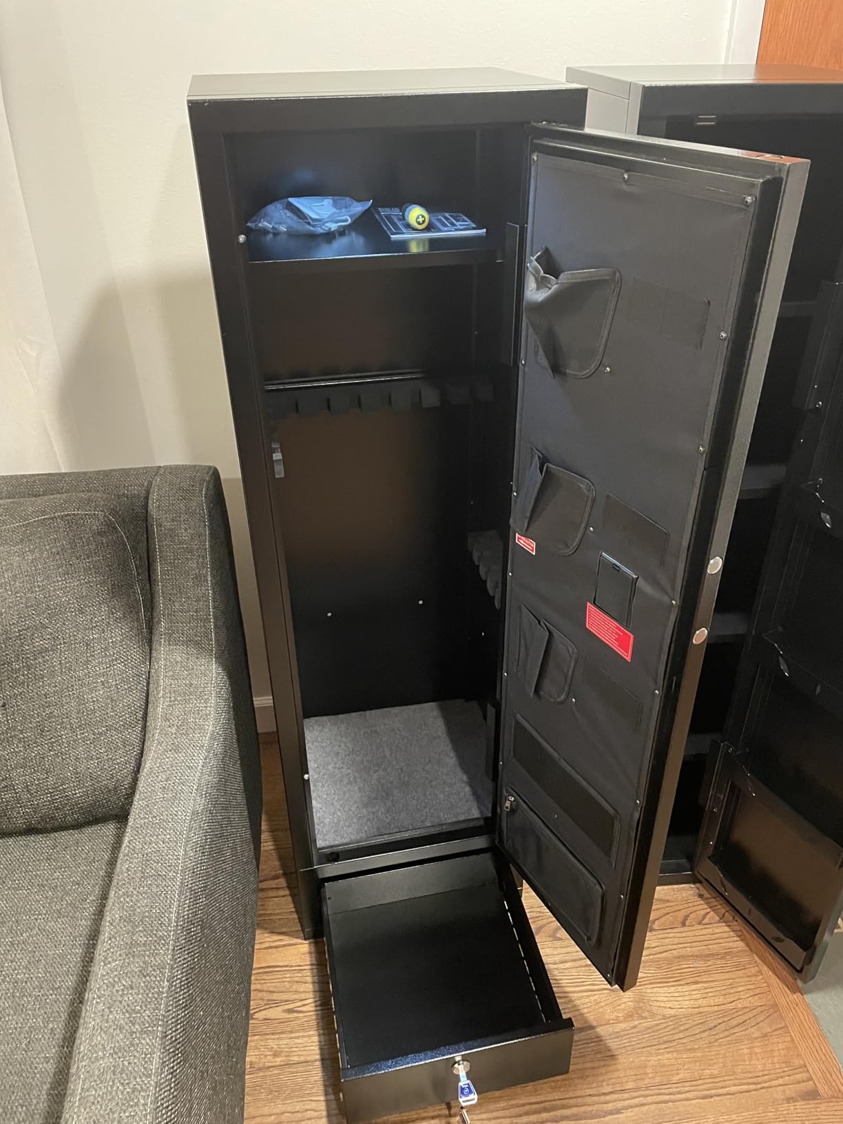 KAER Large Biometric Gun Safe for Rifles and Pistols, 20-24 Gun Capacity Heavy Duty Safe with Fingerprint Lock & LED Light customer photo 1
