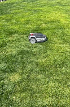 Sunseeker S4 LiDAR Robot Lawn Mower for Up to 0.25 Acre (1000 m2), Vision AI + 360° 3D LiDAR Navigation, Wire-Free Virtual Boundary, Systematic Cutting, 42% Slope, App Control, 60 dB Quiet Mowing customer photo 1