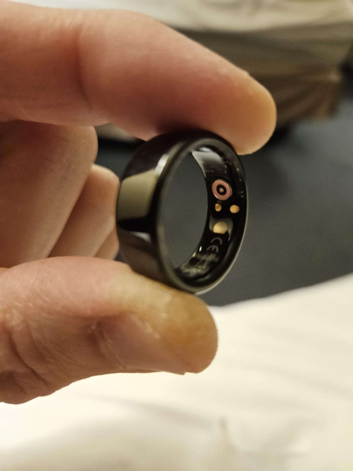 Smart Ring with Sleep Monitoring, Step Counting, Heart Rate, Blood Oxygen for iOS and Android, No Subscription Fee, IP68 Waterproof Health Tracker customer photo 1