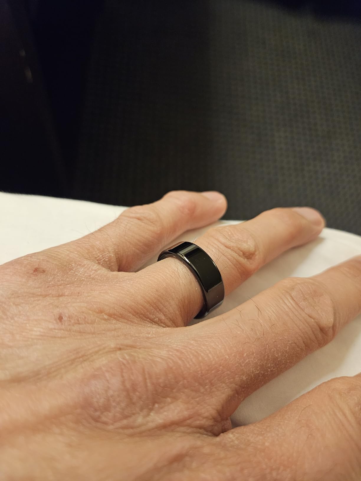 Smart Ring with Sleep Monitoring, Step Counting, Heart Rate, Blood Oxygen for iOS and Android, No Subscription Fee, IP68 Waterproof Health Tracker customer photo 2