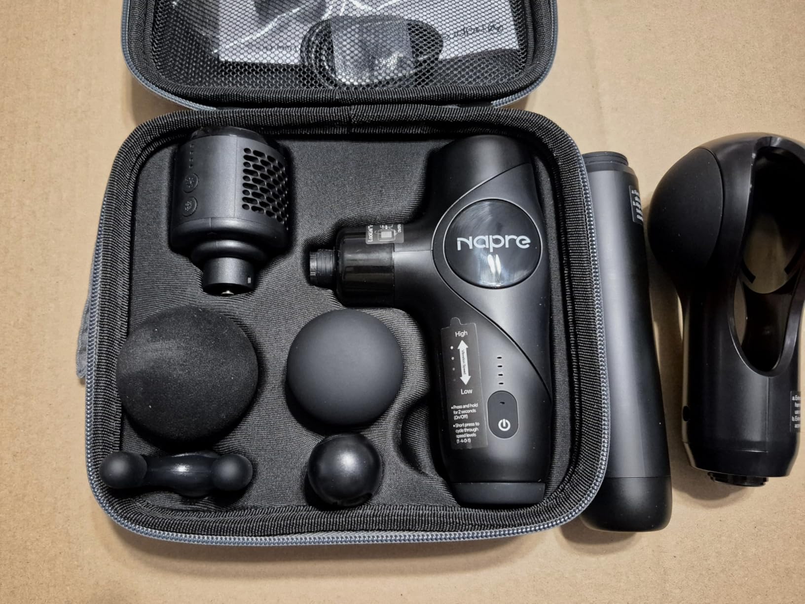 NAPRE 3-in-1 Mini Massage Gun with Heat and Cold, Deep Tissue Back Massage with Detachable Handle for Neck/Body Pain Relief, Portable Handheld Percussion Muscle Massager, Small & Quiet, 5 Heads, with Case customer photo 1