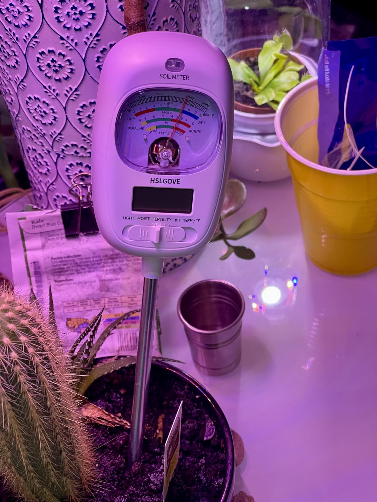 HSLGOVE Soil Test Kit, 7-in-One Soil Moisture Meter/Soil PH Meter/Fertility, Dual Screen Soil Tester w/Digital Soil Temp/Air Temp&Humidity for Plants Gardening,Lawn,Farm Indoor&Outdoor-Lvory White customer photo 2
