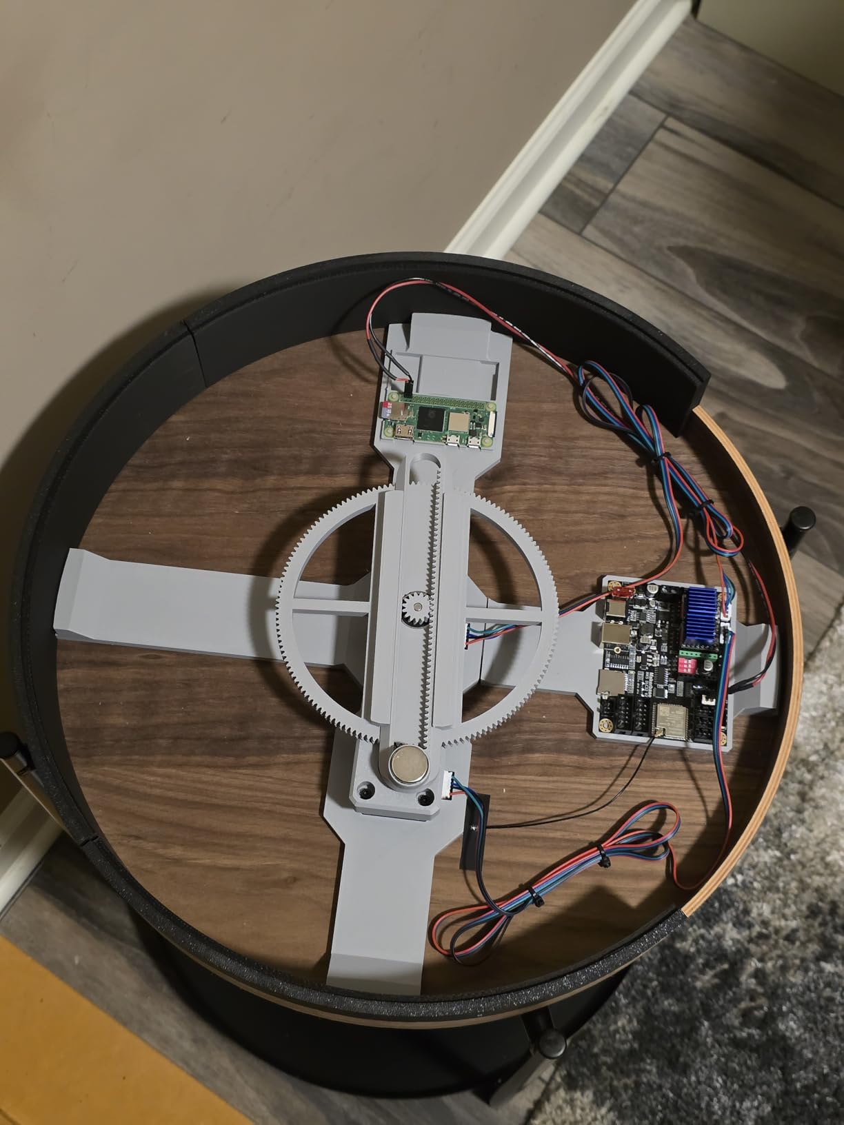 Twotrees TTS-55 Pro Laser Engraver 5500mW Laser Engraving Machine, Laser Cutter, 30000mm/min Speed, 0.08mm Laser Spot Engraver Machine for DIY, Wood, Metal, Acrylic, Glass, Stainless Steel customer photo 2