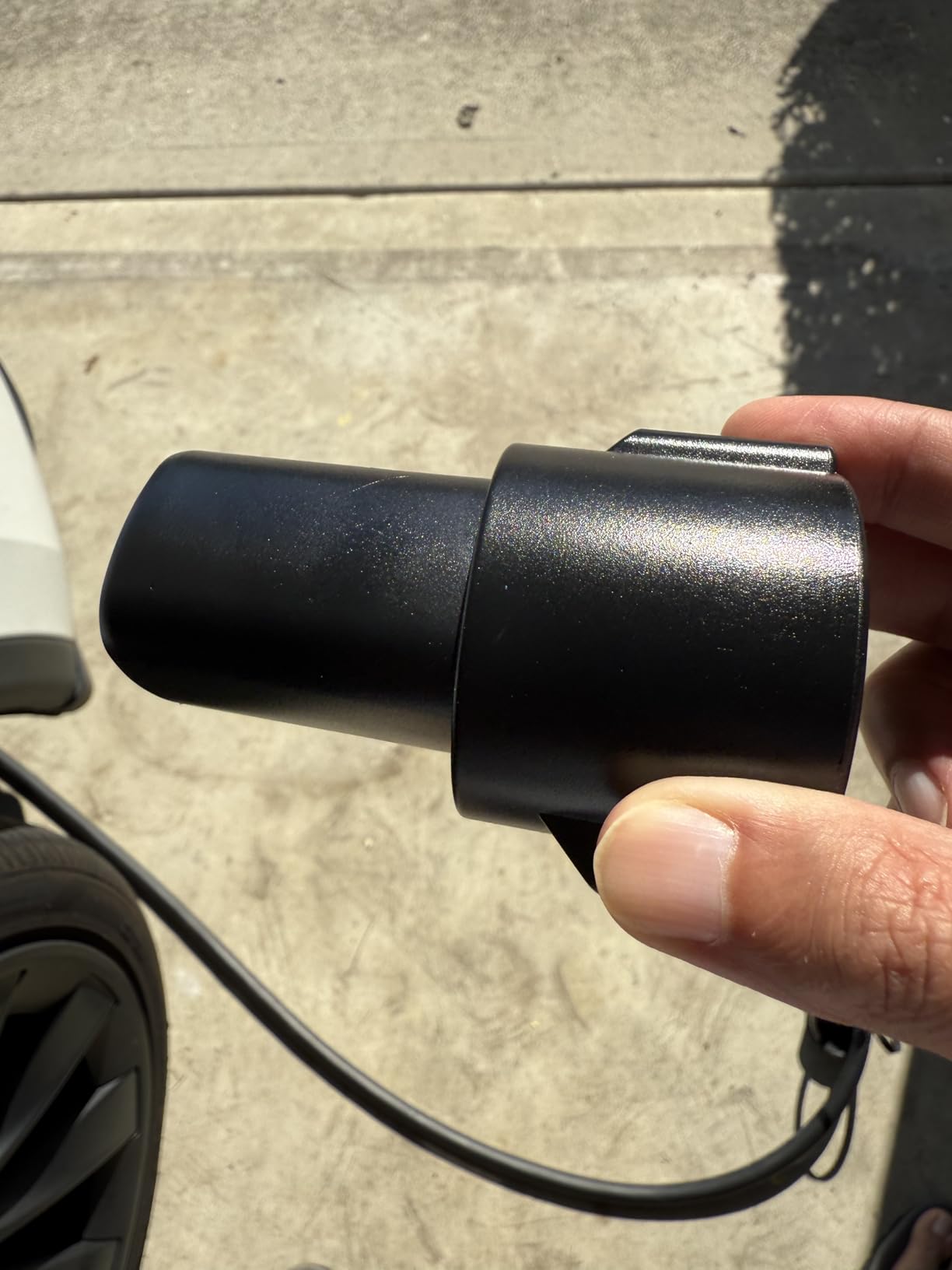 2026 Upgraded for NACS to CCS Adapter, [Max 500A 1000V] Fast Charge Electric Vehicle Charging Adapter, Tesla Supercharger to CCS1 Charger Adapter customer photo 2