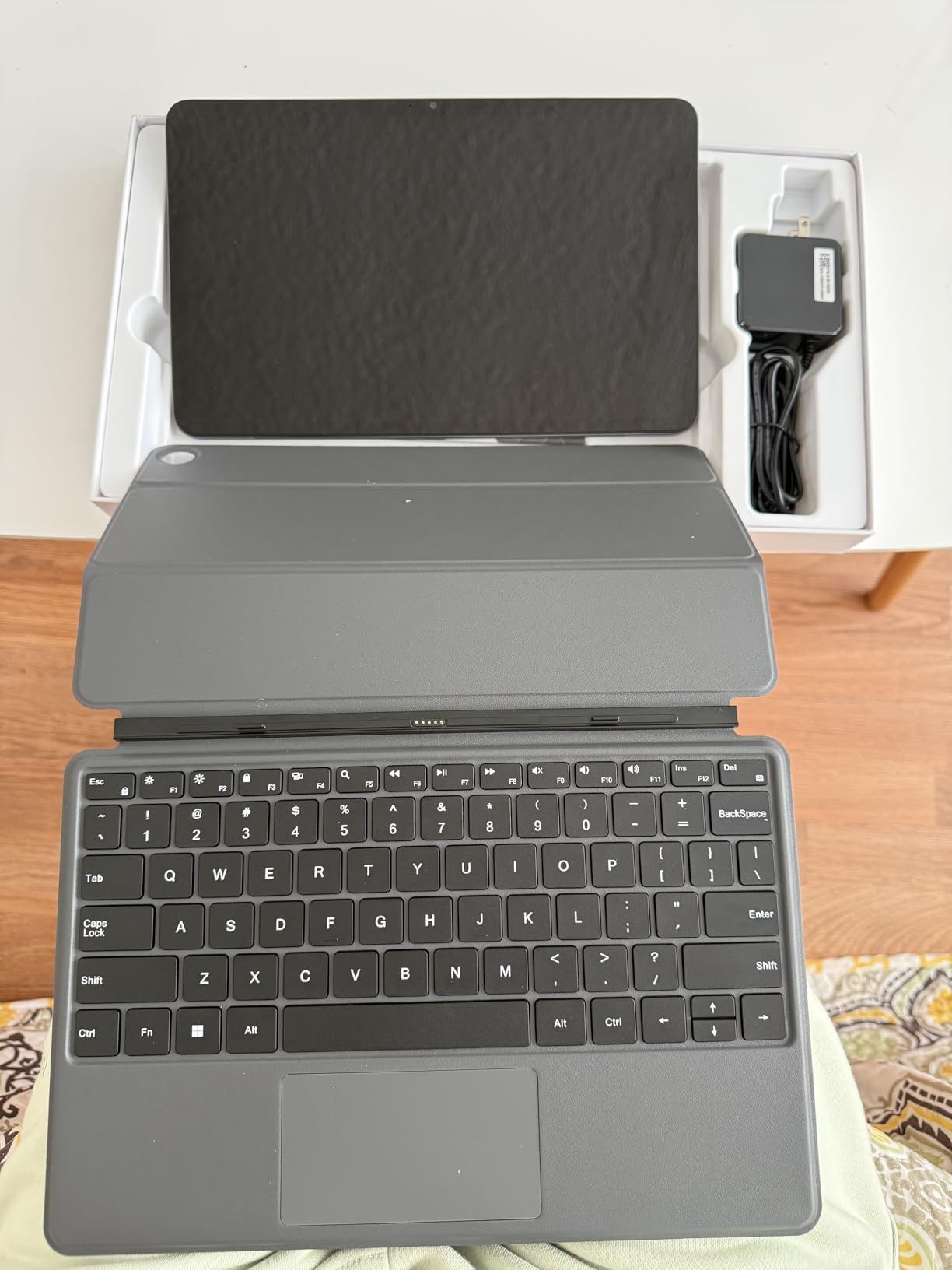 2-in-1 Laptop Tablet with Windows 11, 1 Year Office 365 Included & Magnetic Keyboard, 12