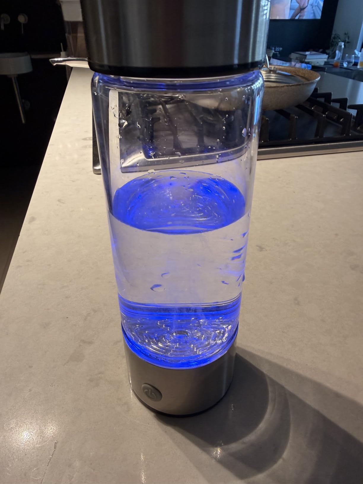 Hydrogen Water Bottle Generator, High-Concentration Hydrogen Water Maker, Up to 4000 PPB, with SPE/PEM Technology, Portable USB Rechargeable for Home Office Travel Fitness Drinking customer photo 1