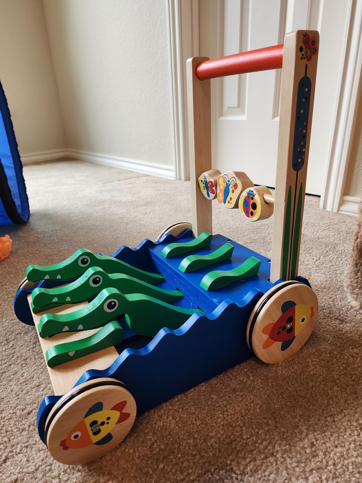 Melissa & Doug Deluxe Chomp and Clack Alligator Wooden Push Toy and Activity Walker customer photo 2