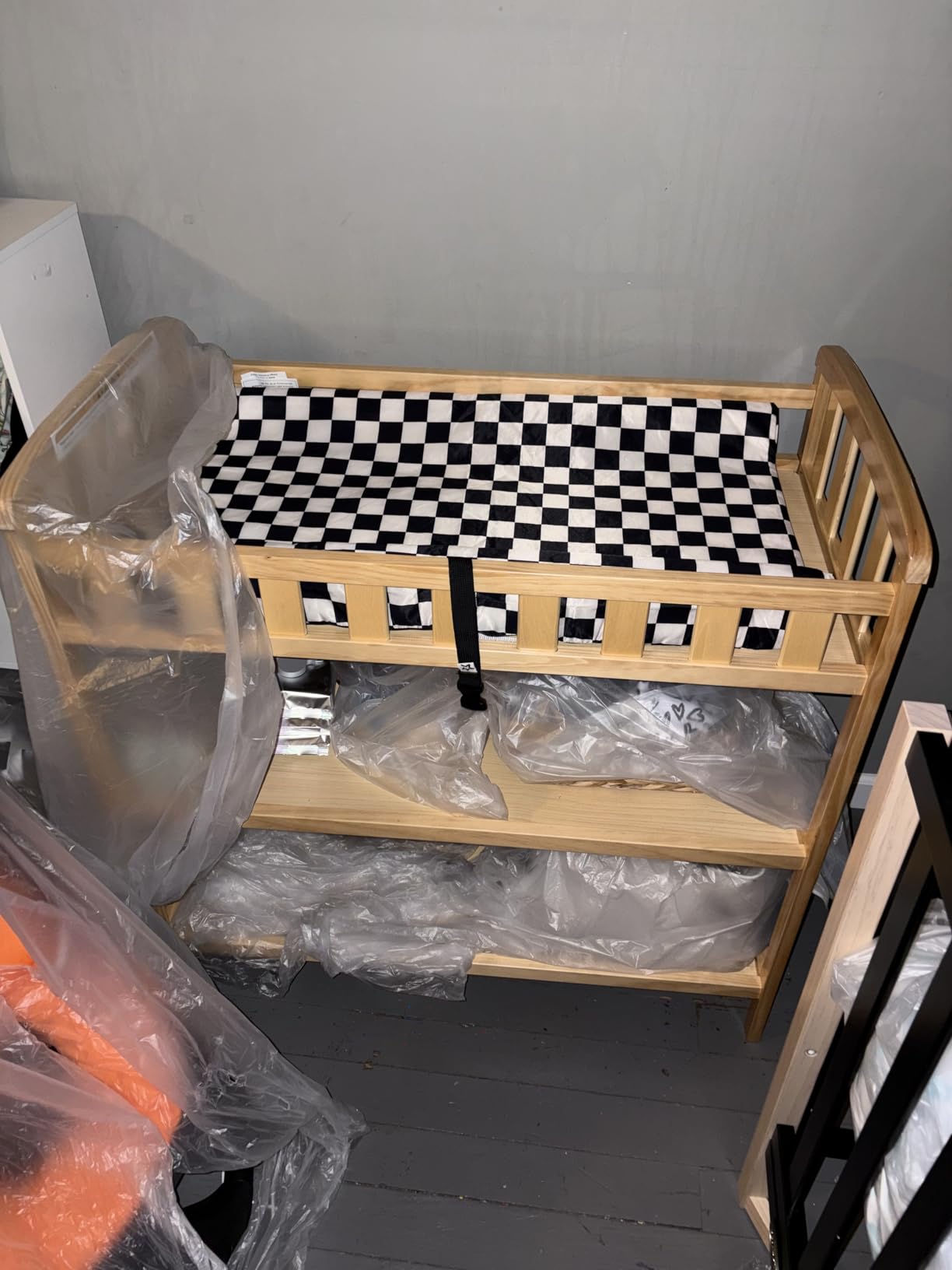 Dream On Me Emily Changing Table, Compact and Lightweight, Solid New Zealand Pinewood customer photo 2