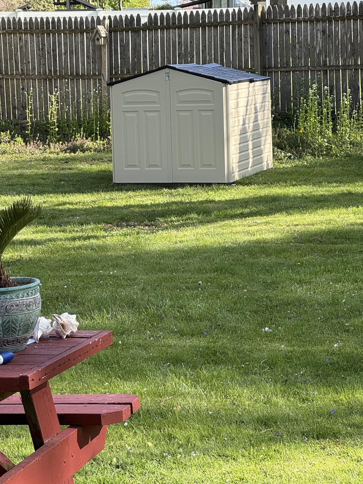 Rubbermaid Slide-Lid Resin Outdoor Storage Shed (5 x 6.5 Ft), Weather Resistant, Beige/Brown, Organization for Home/Backyard/Garden Tools/Lawn Mower/Bike Storage/Pool Supplies customer photo 2