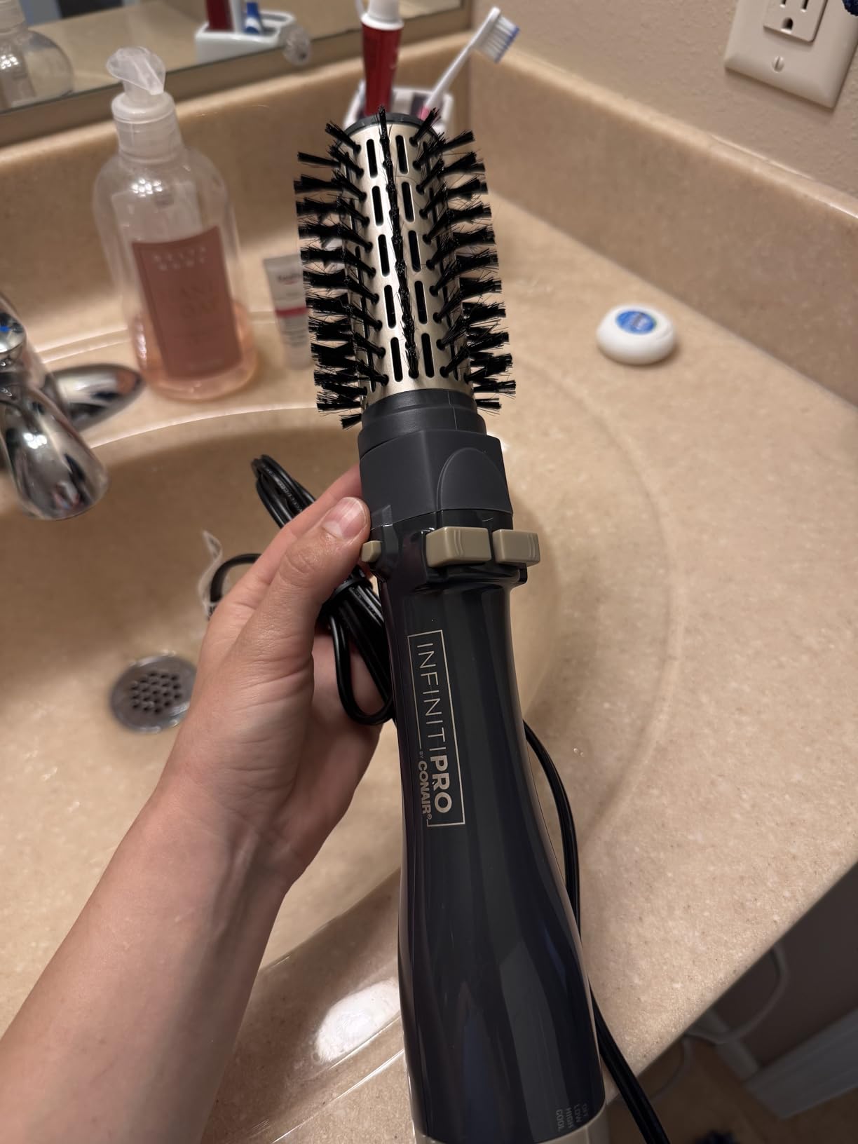 Conair InfinitiPRO Rotating Hot Air Dryer Spin Brush Set | Bidirectional Rotating Ionic Hot Air Brush for Volume and Curls, Multicolor, 2 in. And 1 1/2 in. Brush Heads, Model BC191NN8 customer photo 2