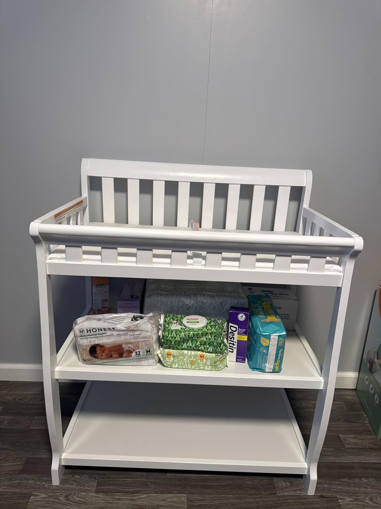 Dream On Me Ashton 2-in-1 Changing Table & Nightstand in White - Solid New Zealand Pinewood customer photo 2