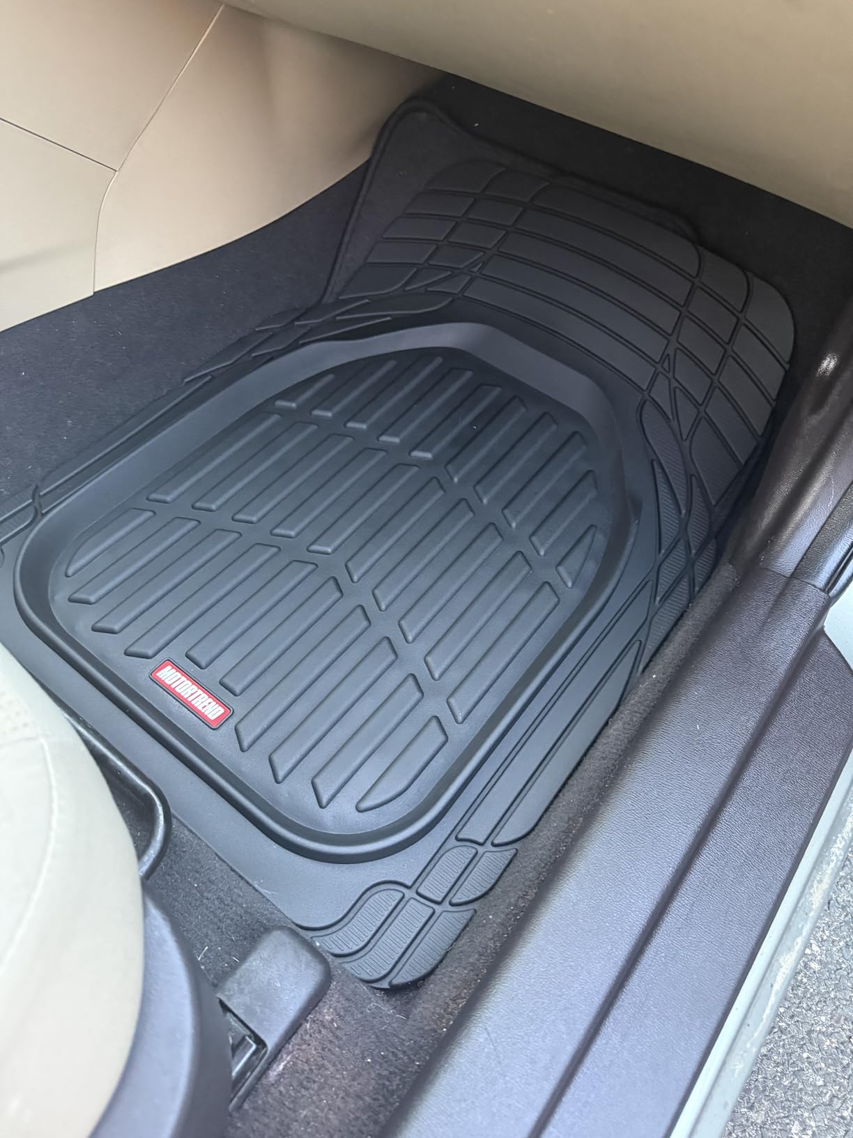 Motor Trend FlexTough Floor Mats for Cars, Black Deep Dish All-Weather Car Mats, Waterproof Trim-to Fit Automotive Floor Mats for Cars Trucks SUV, Universal Floor Liner Car Accessories customer photo 2