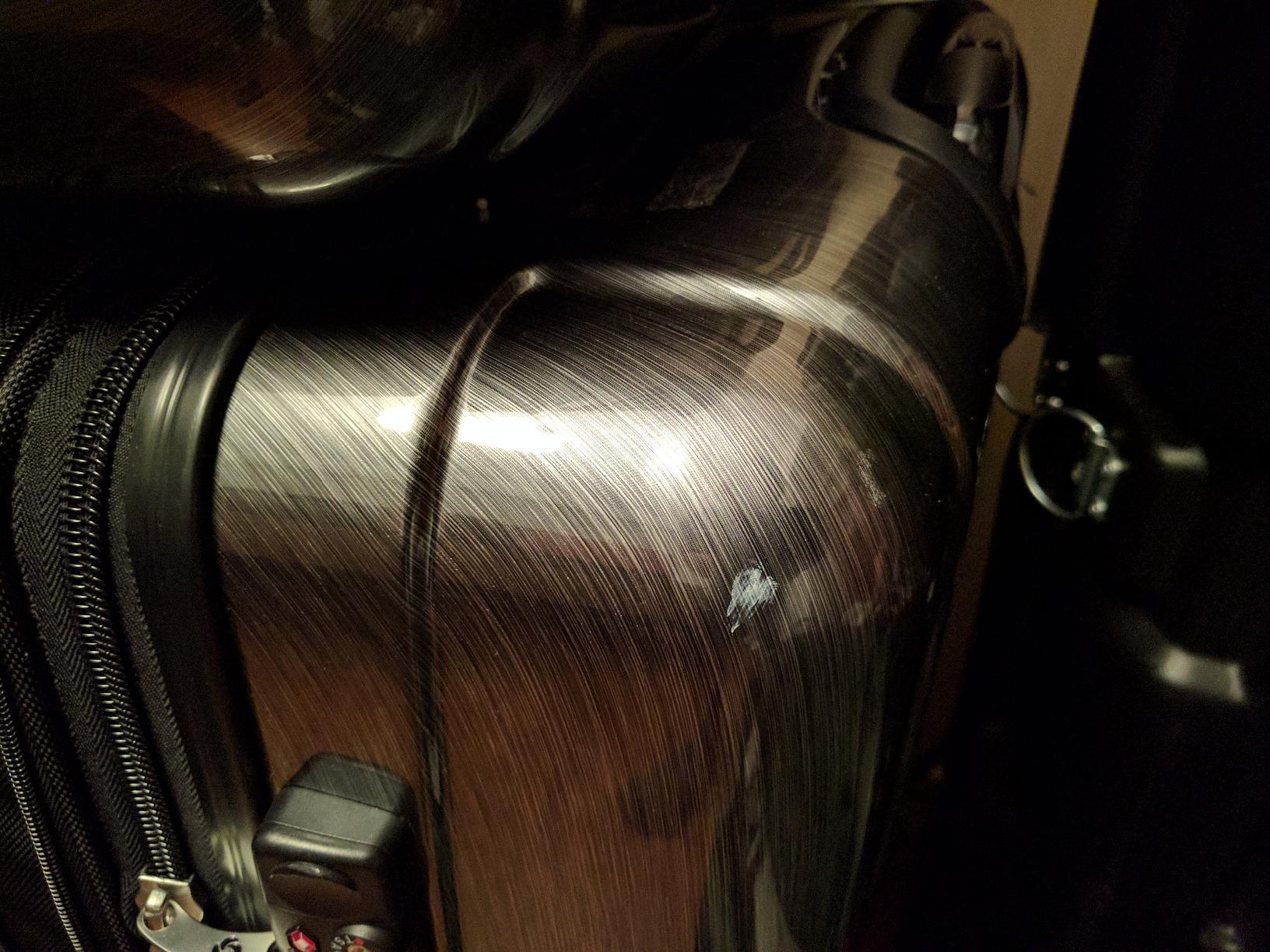 Winfield 2 Hardside Expandable Luggage with Spinner Wheels, Deep Blue, Checked-Large 28-Inch customer photo 2