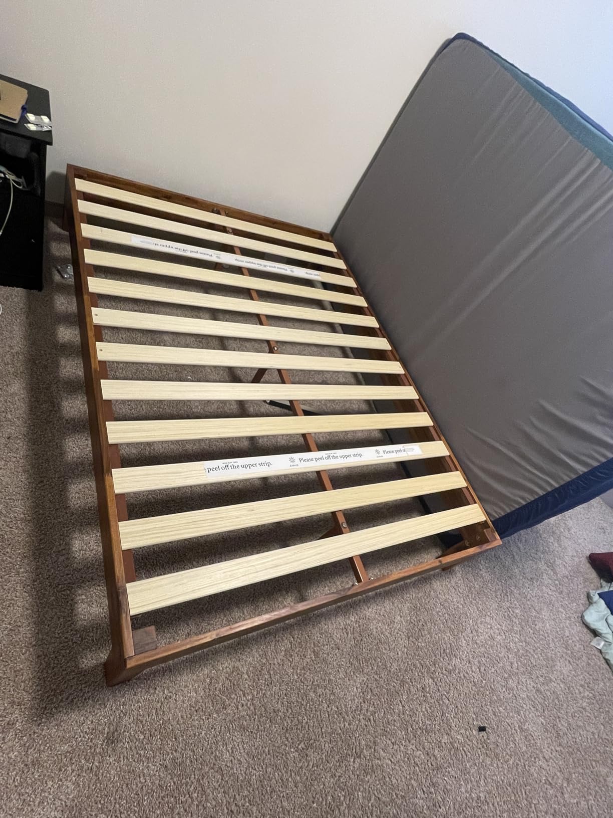 Zinus 12 Inch Deluxe Wood Platform Bed / No Boxspring Needed / Wood Slat Support / Rustic Pine Finish, Queen (OLB-PWPBBO-12Q) customer photo 2