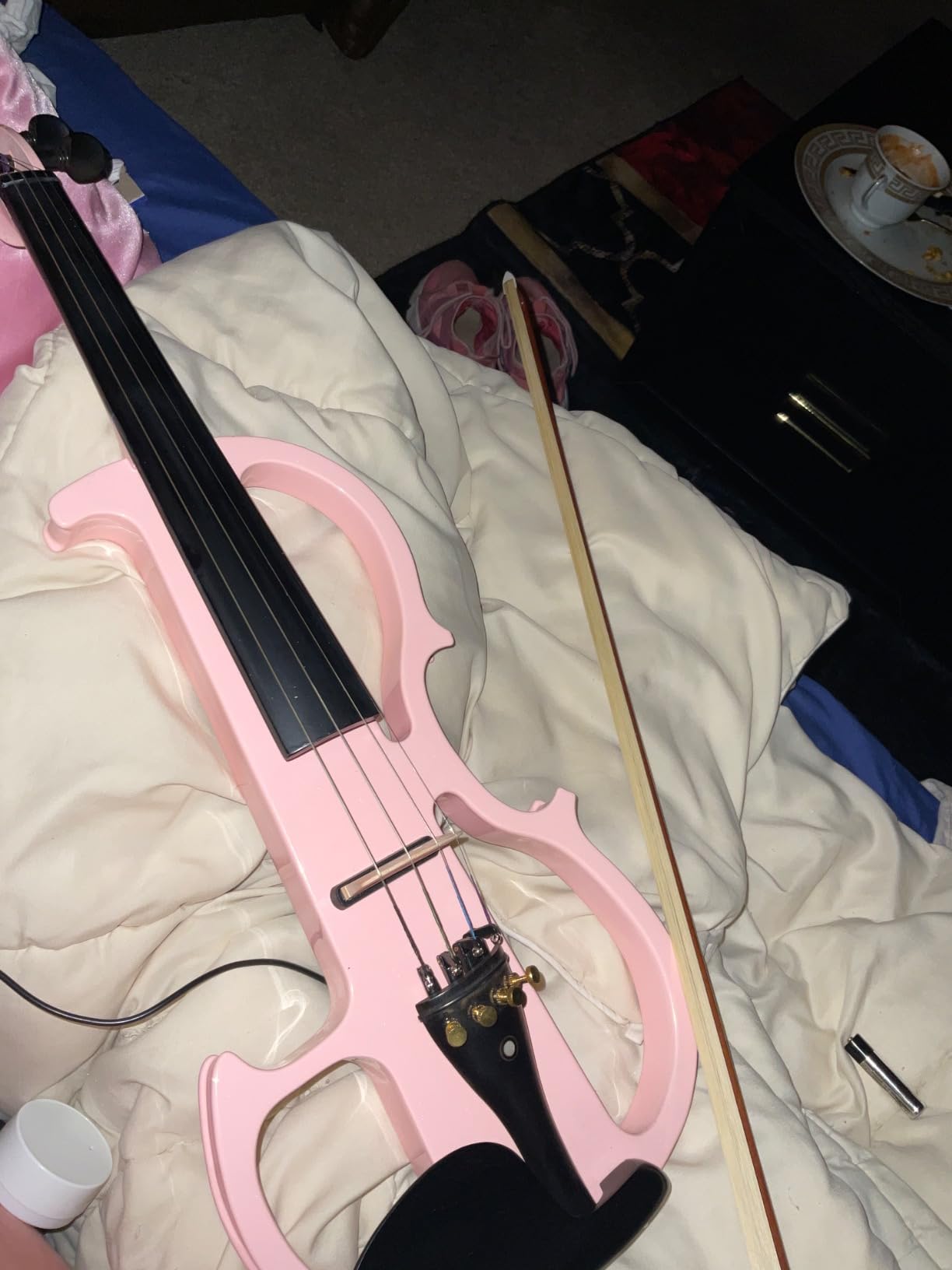 Vangoa Electric Violin Full Size 4/4, Black Silent Electric Violin, Solid Wood Metallic Electric Fiddle with Ebony Fittings, Beginner Kit customer photo 1