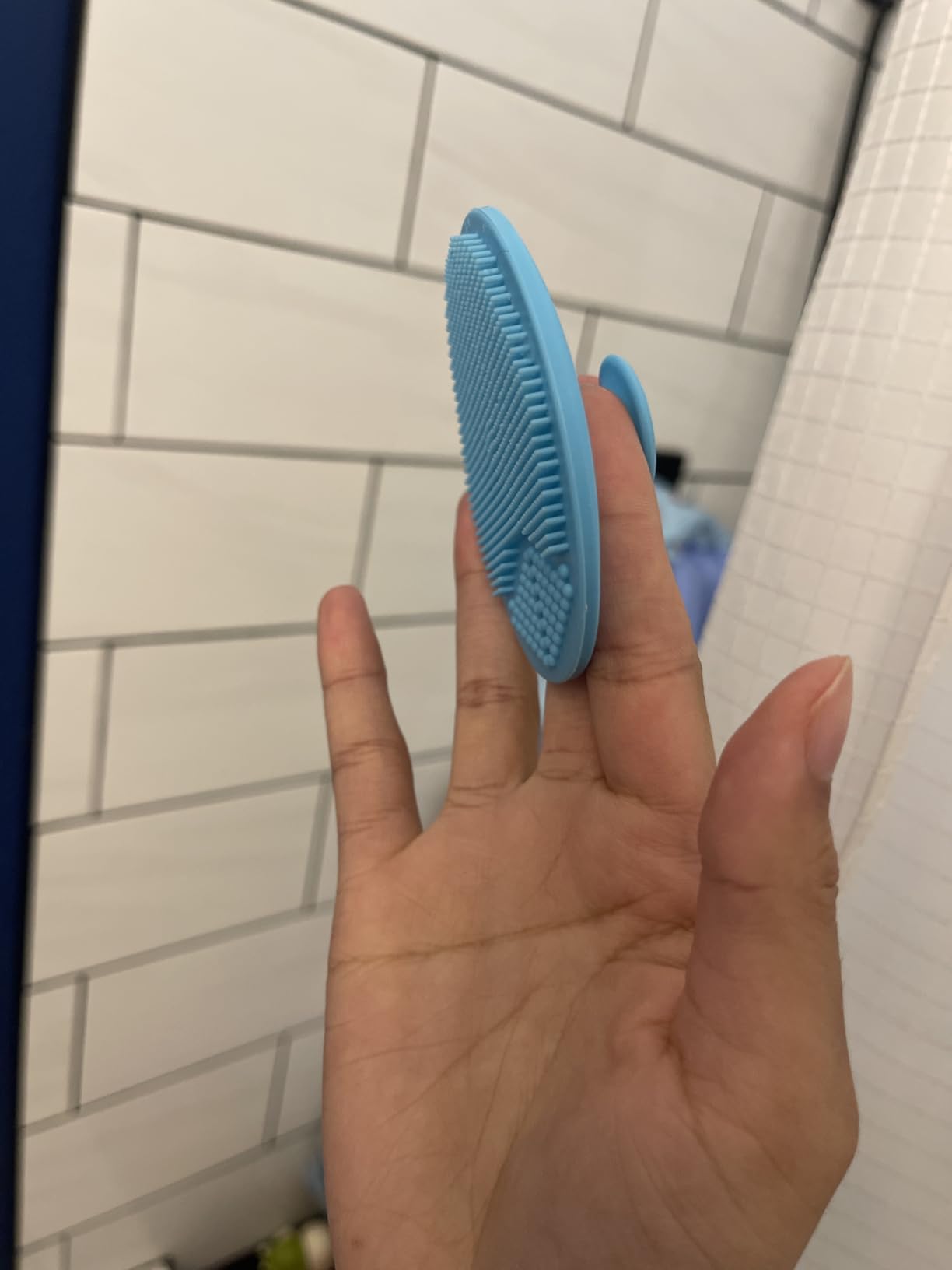 Frida Baby DermaFrida The SkinSoother Baby Bath Brush, Cradle Cap Brush, 2 Pack customer photo 1