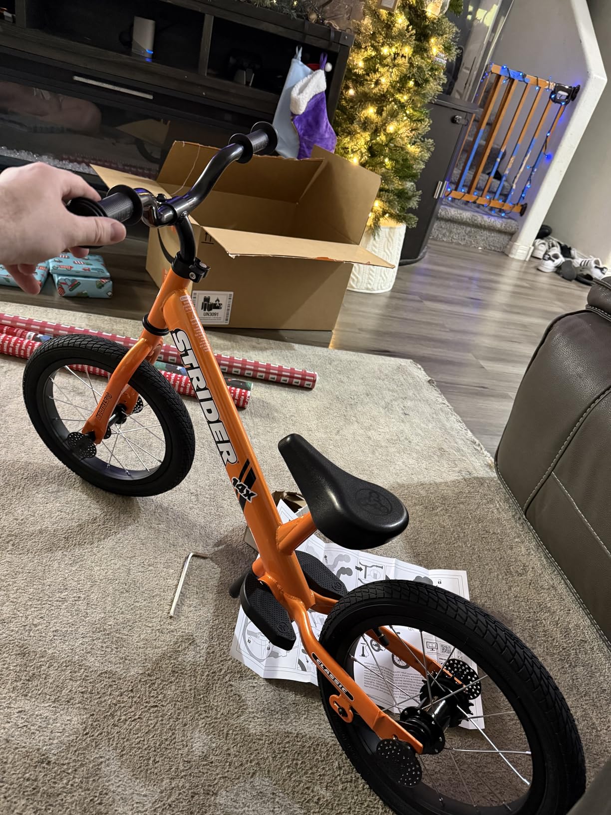 Strider 14x Classic, Balance Bike for Kids 3 to 6 Years - Includes Kid Sized Grips, Padded Seat, Performance Footrest, All-Purpose Tires-Easy Assembly, Tool-Free Adjustments customer photo 2