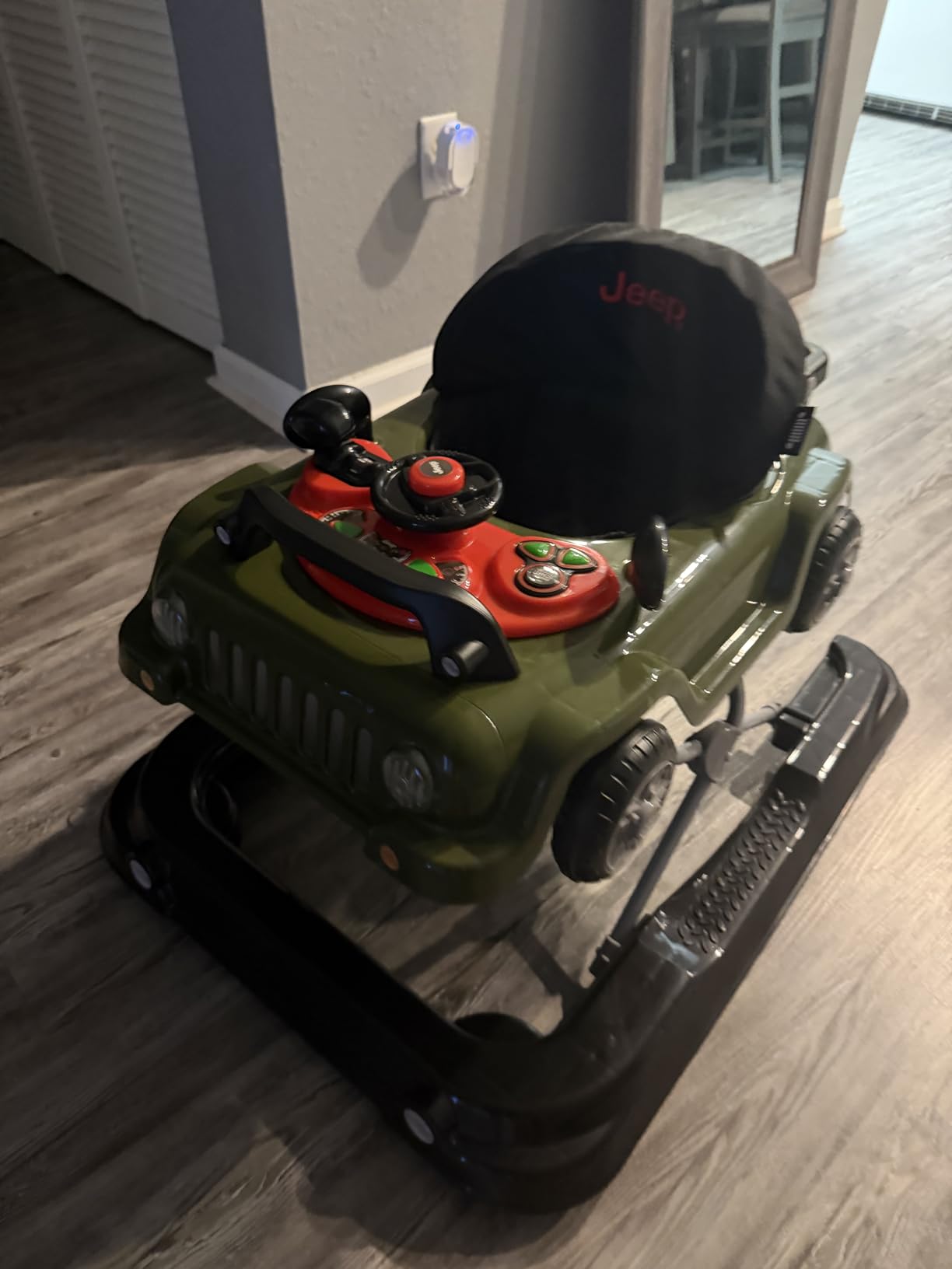 Jeep Classic Wrangler 3-in-1 Grow With Me Activity Walker - Features Music, Lights, Removable Play Tray, Push Walker Mode, Converts into Rolling Car Toy, Anniversary Green customer photo 2